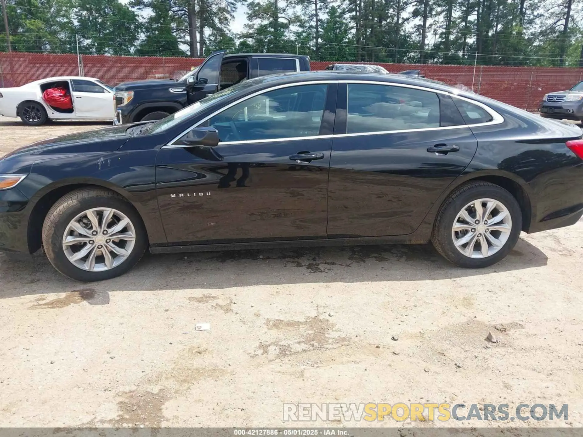 14 Photograph of a damaged car 1G1ZD5ST5SF145835 CHEVROLET MALIBU 2025