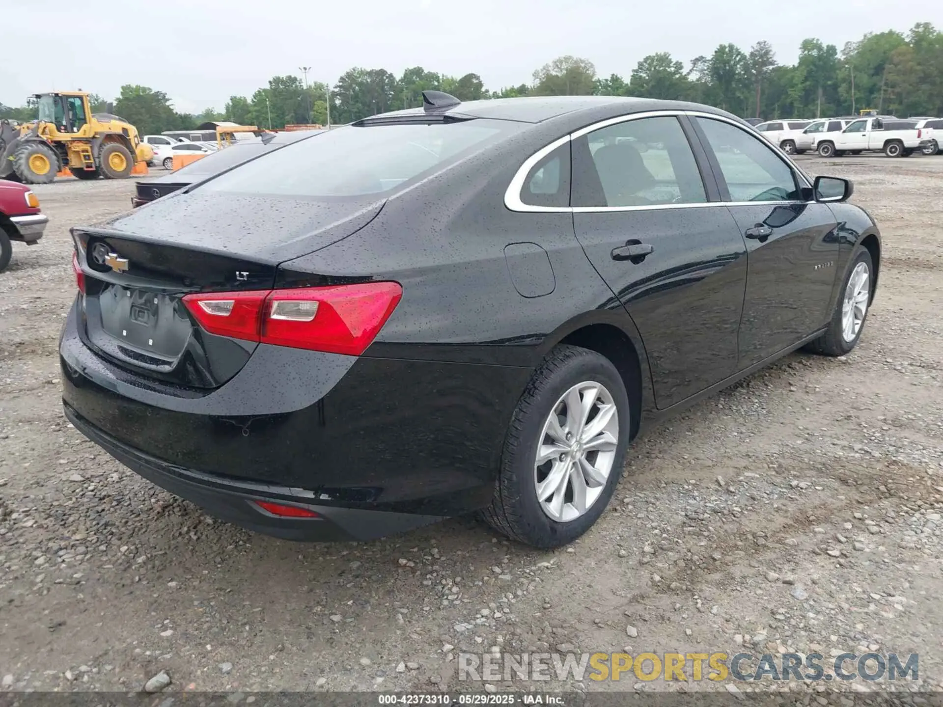 4 Photograph of a damaged car 1G1ZD5ST5SF146726 CHEVROLET MALIBU 2025