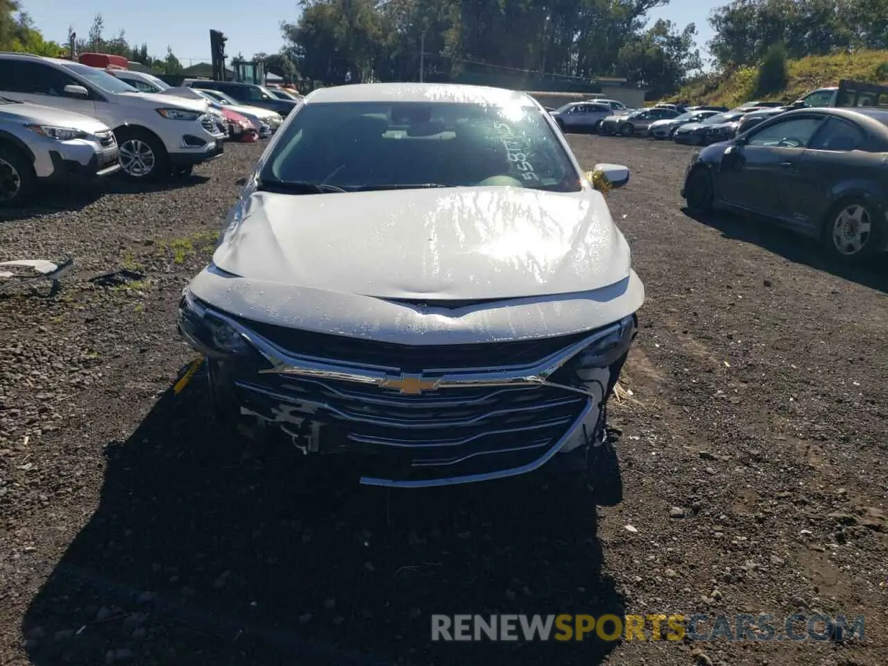 5 Photograph of a damaged car 1G1ZD5ST5SF156060 CHEVROLET MALIBU 2025