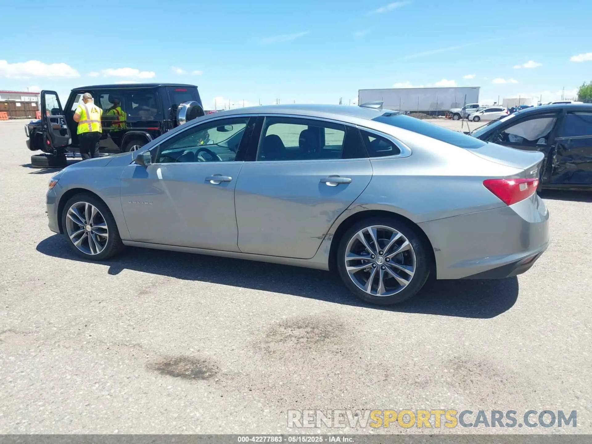 14 Photograph of a damaged car 1G1ZD5ST5SF156074 CHEVROLET MALIBU 2025