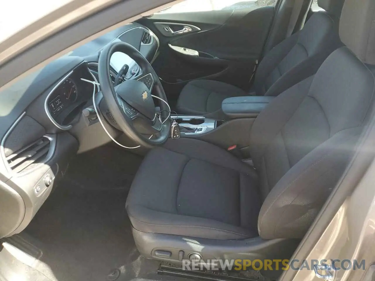 7 Photograph of a damaged car 1G1ZD5ST6SF118935 CHEVROLET MALIBU 2025