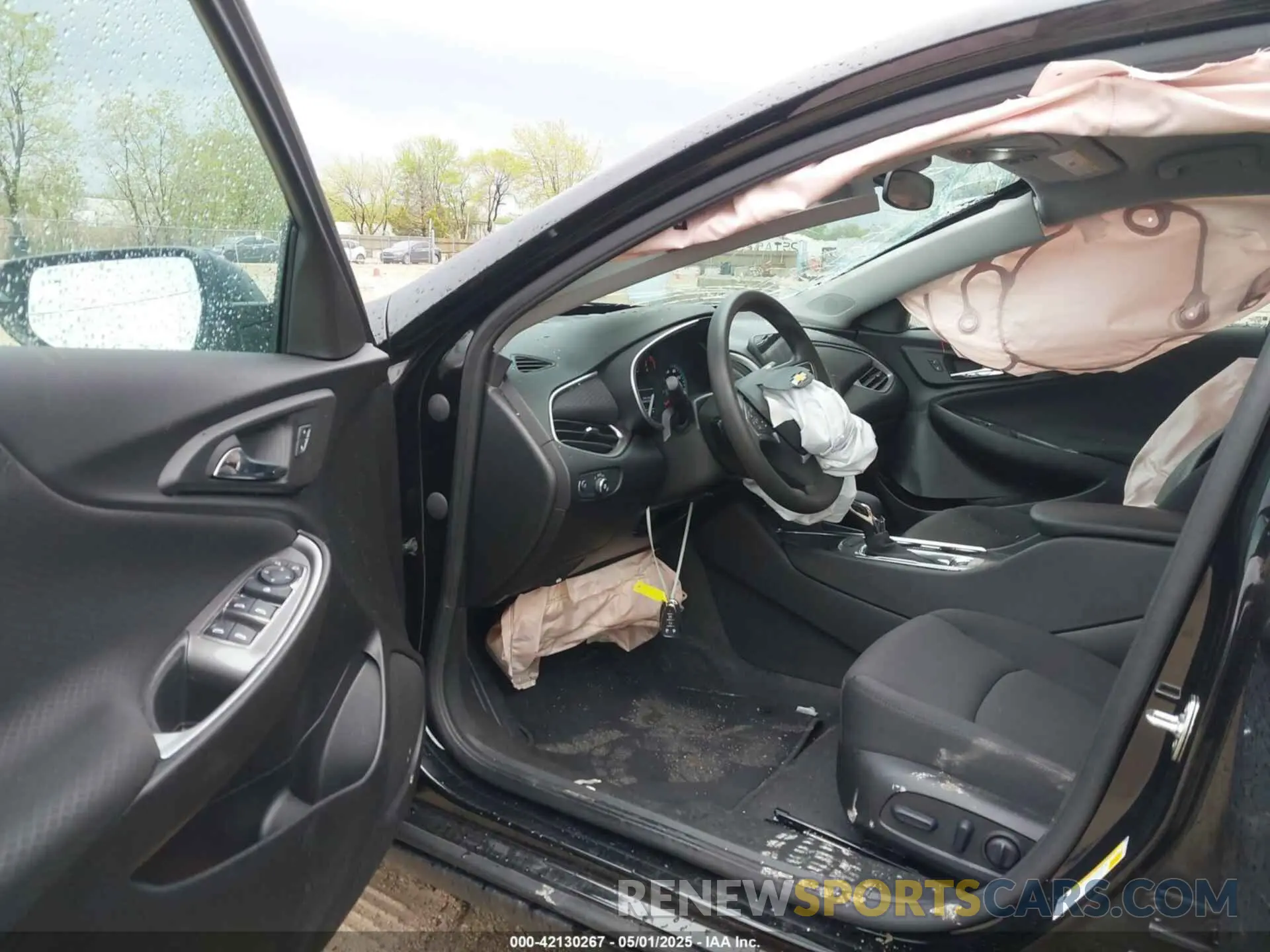 5 Photograph of a damaged car 1G1ZD5ST6SF123536 CHEVROLET MALIBU 2025