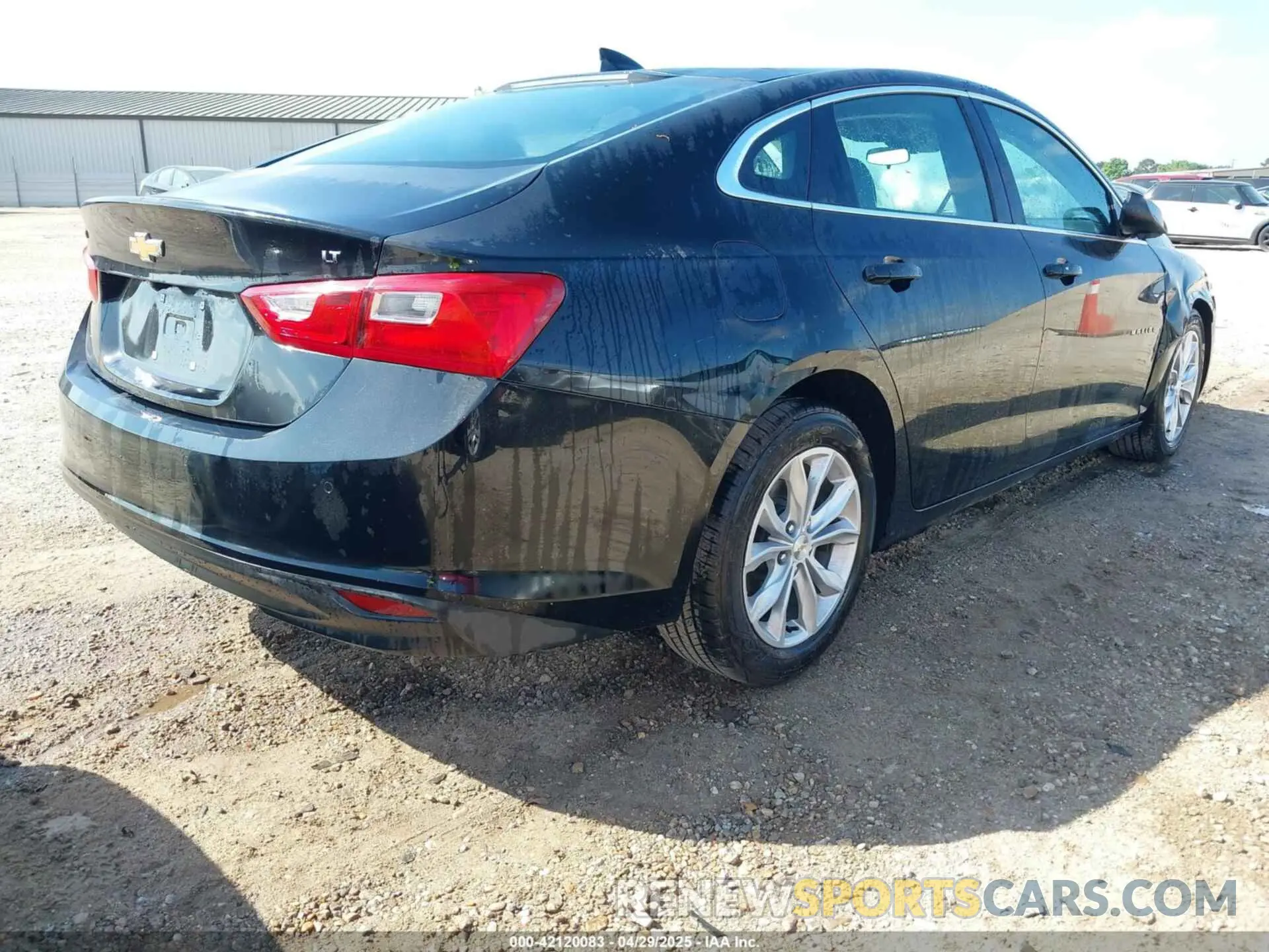 4 Photograph of a damaged car 1G1ZD5ST6SF152602 CHEVROLET MALIBU 2025