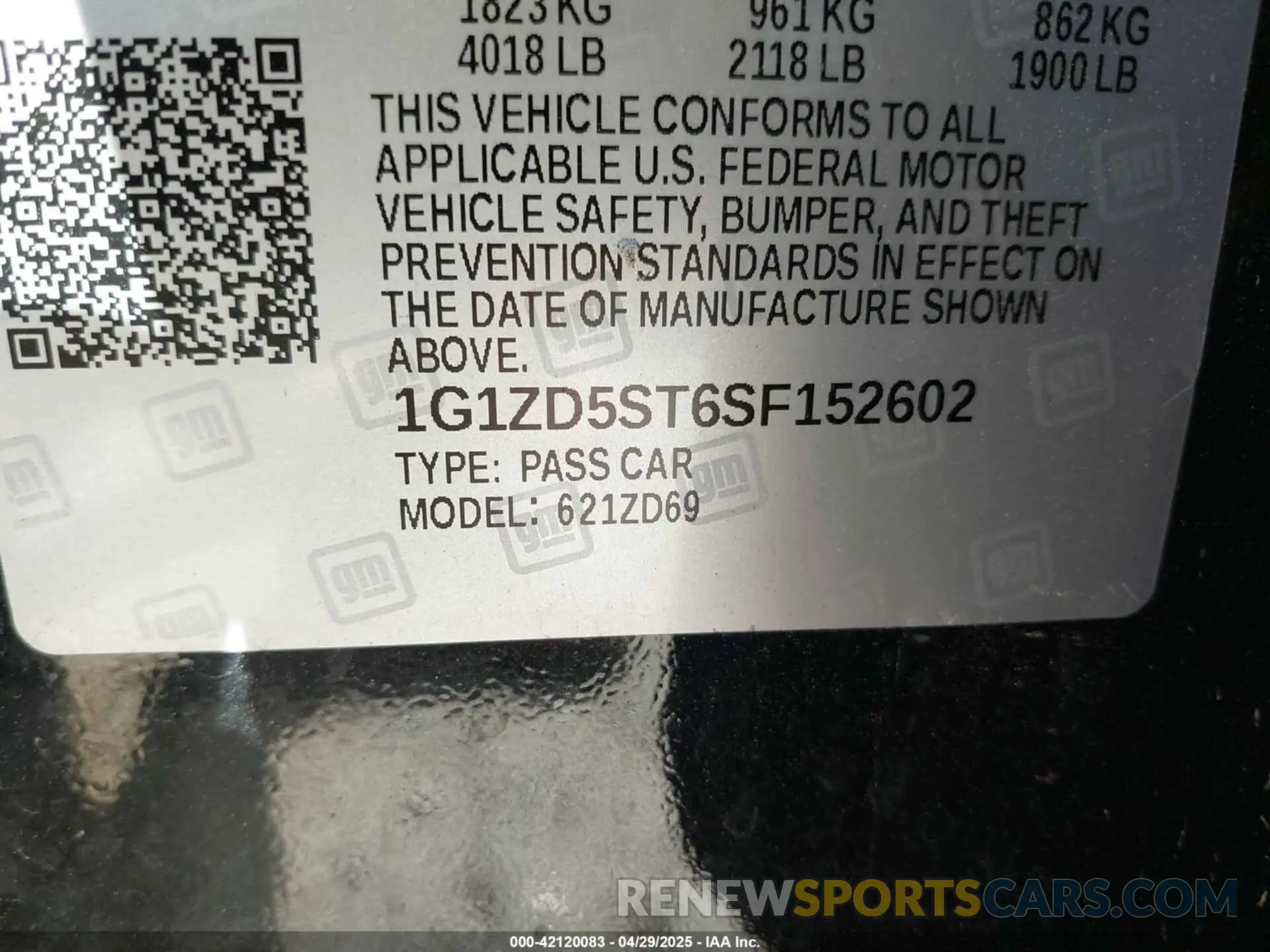 9 Photograph of a damaged car 1G1ZD5ST6SF152602 CHEVROLET MALIBU 2025
