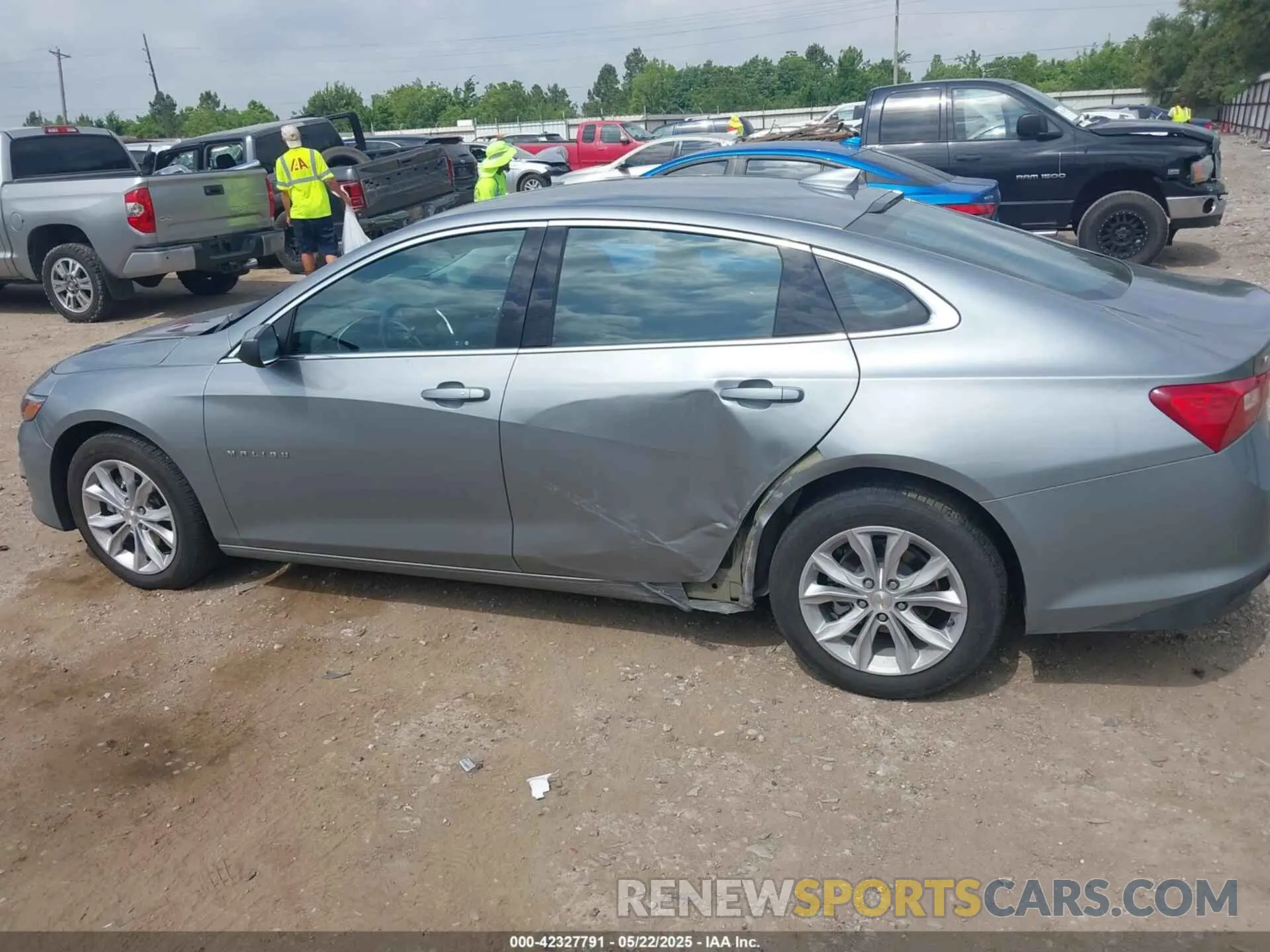14 Photograph of a damaged car 1G1ZD5ST7SF124470 CHEVROLET MALIBU 2025