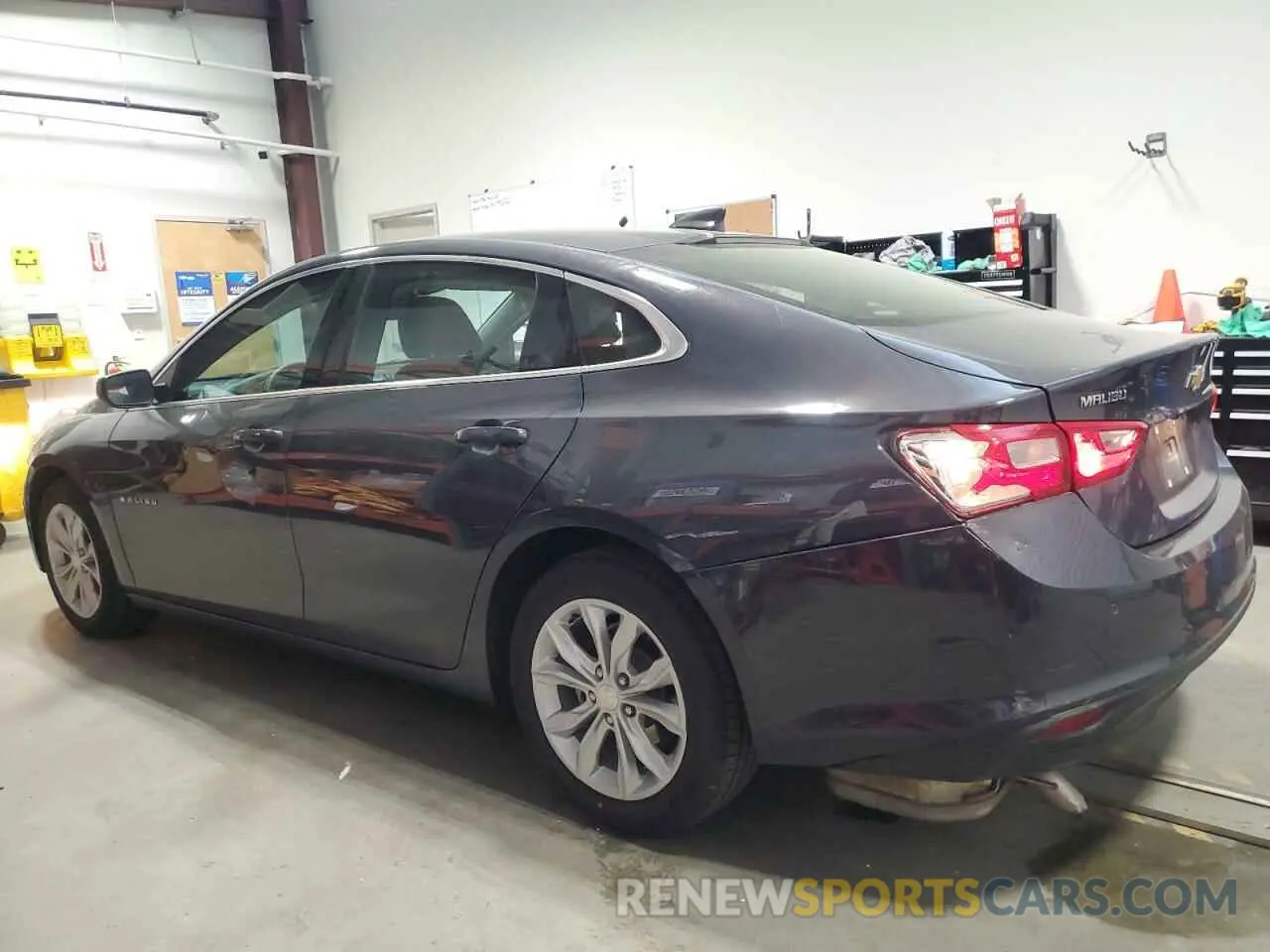 2 Photograph of a damaged car 1G1ZD5ST7SF134514 CHEVROLET MALIBU 2025