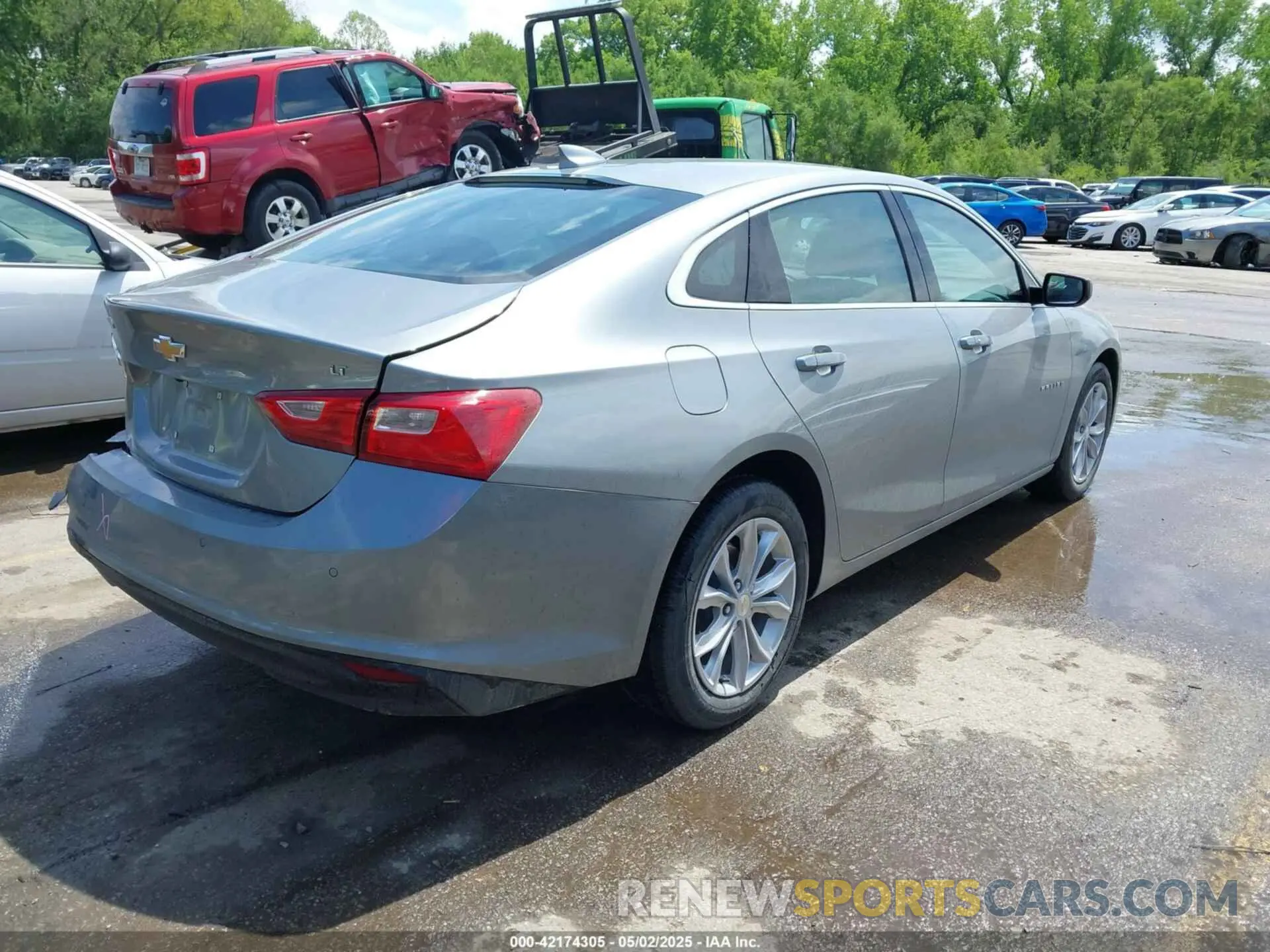 4 Photograph of a damaged car 1G1ZD5ST7SF135128 CHEVROLET MALIBU 2025