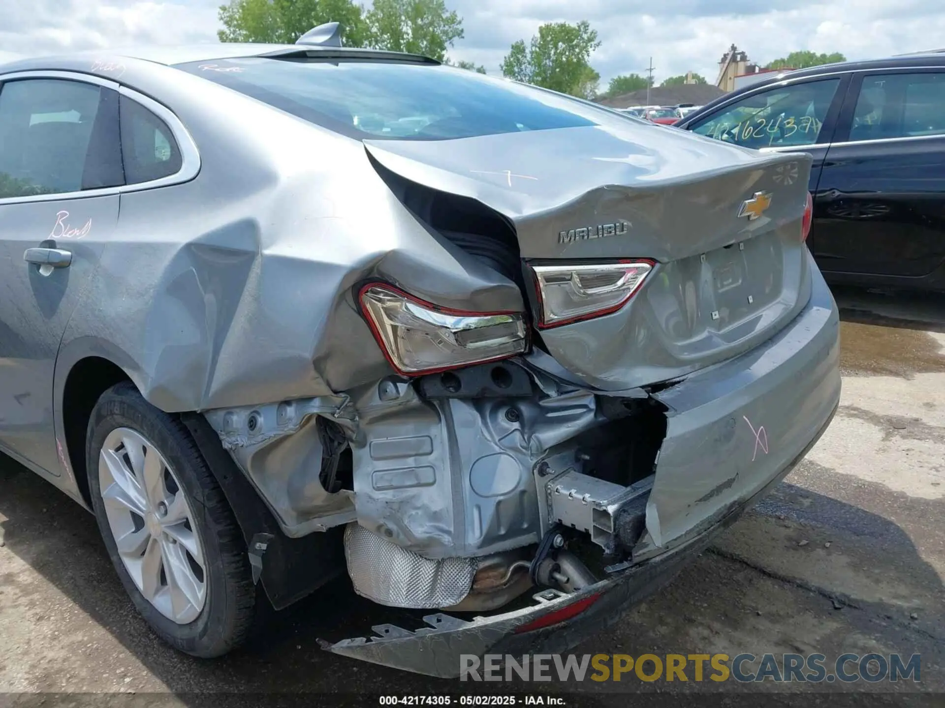 6 Photograph of a damaged car 1G1ZD5ST7SF135128 CHEVROLET MALIBU 2025