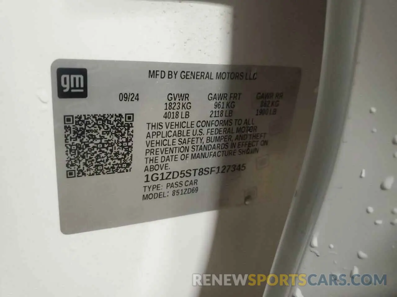 12 Photograph of a damaged car 1G1ZD5ST8SF127345 CHEVROLET MALIBU 2025