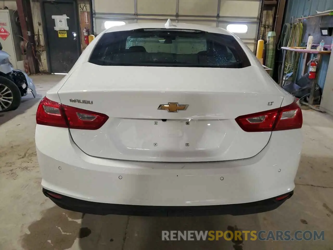 6 Photograph of a damaged car 1G1ZD5ST8SF127345 CHEVROLET MALIBU 2025