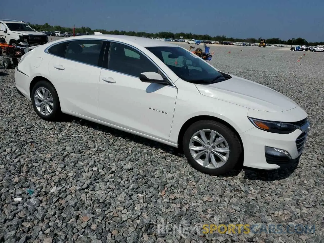 4 Photograph of a damaged car 1G1ZD5ST8SF129211 CHEVROLET MALIBU 2025