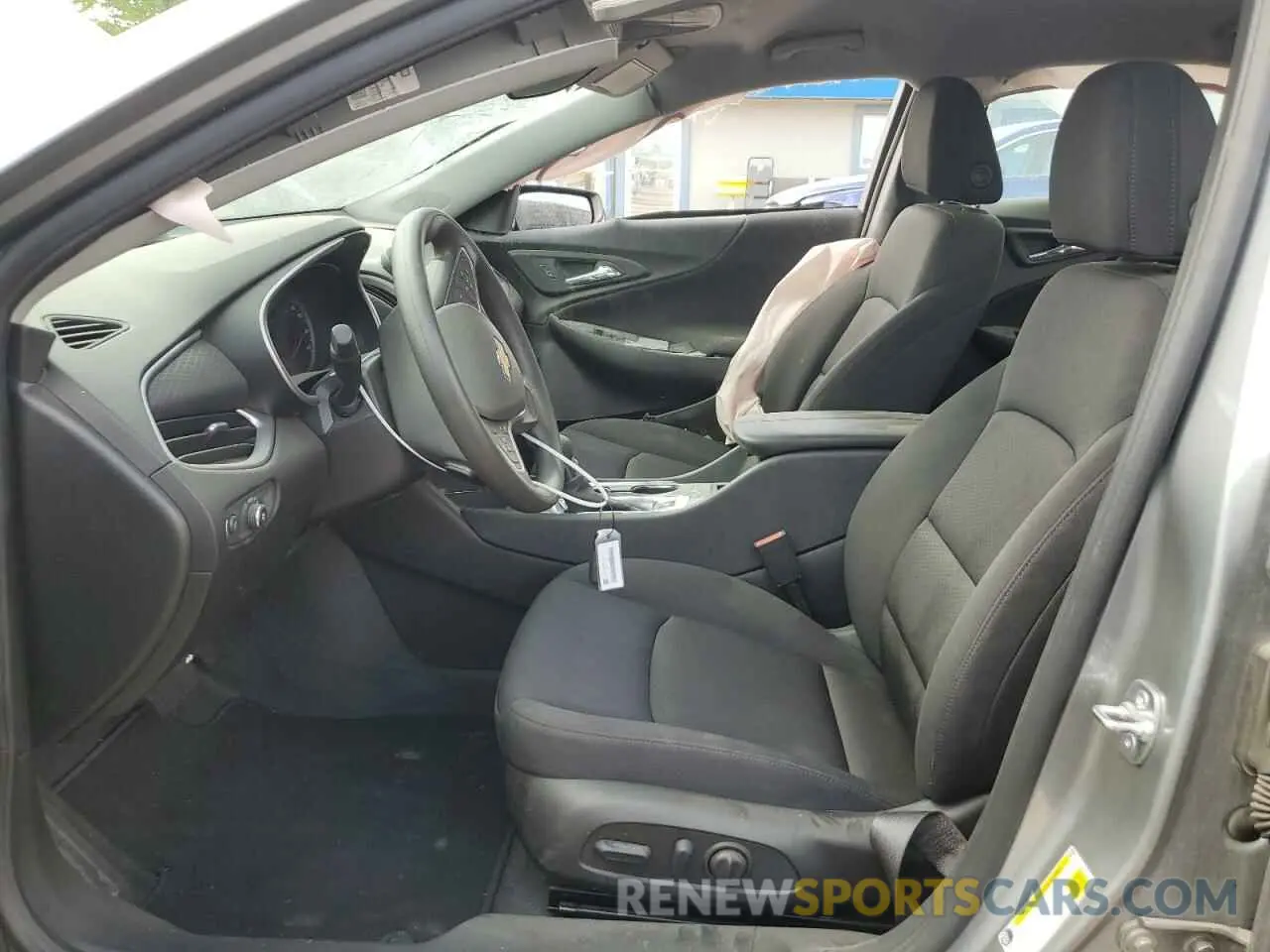 7 Photograph of a damaged car 1G1ZD5ST8SF139365 CHEVROLET MALIBU 2025