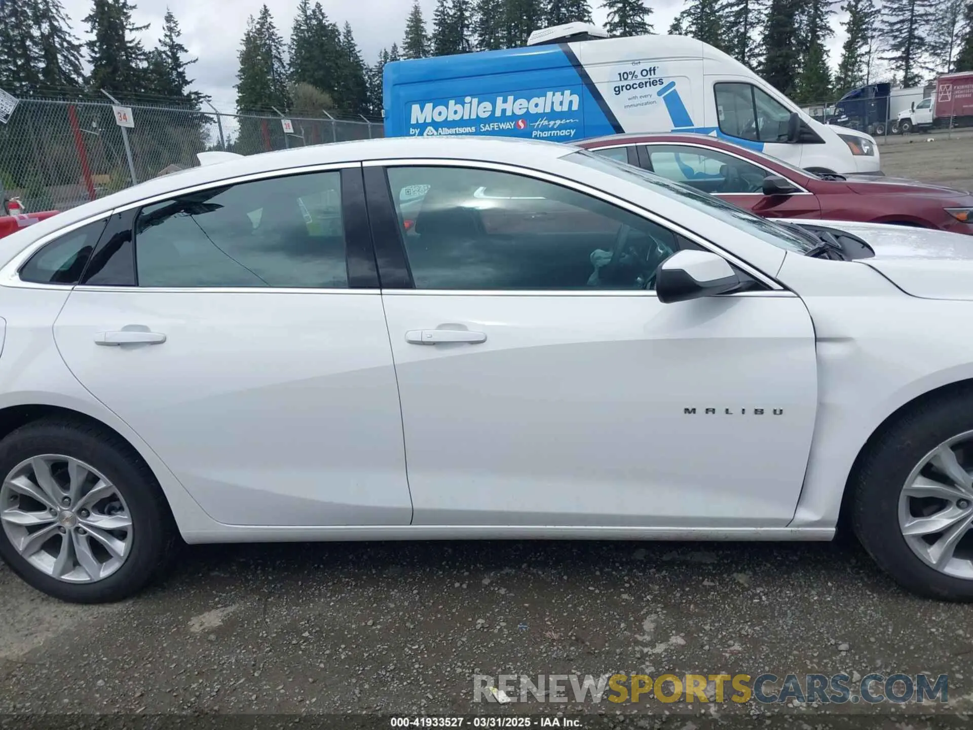 13 Photograph of a damaged car 1G1ZD5ST8SF145683 CHEVROLET MALIBU 2025