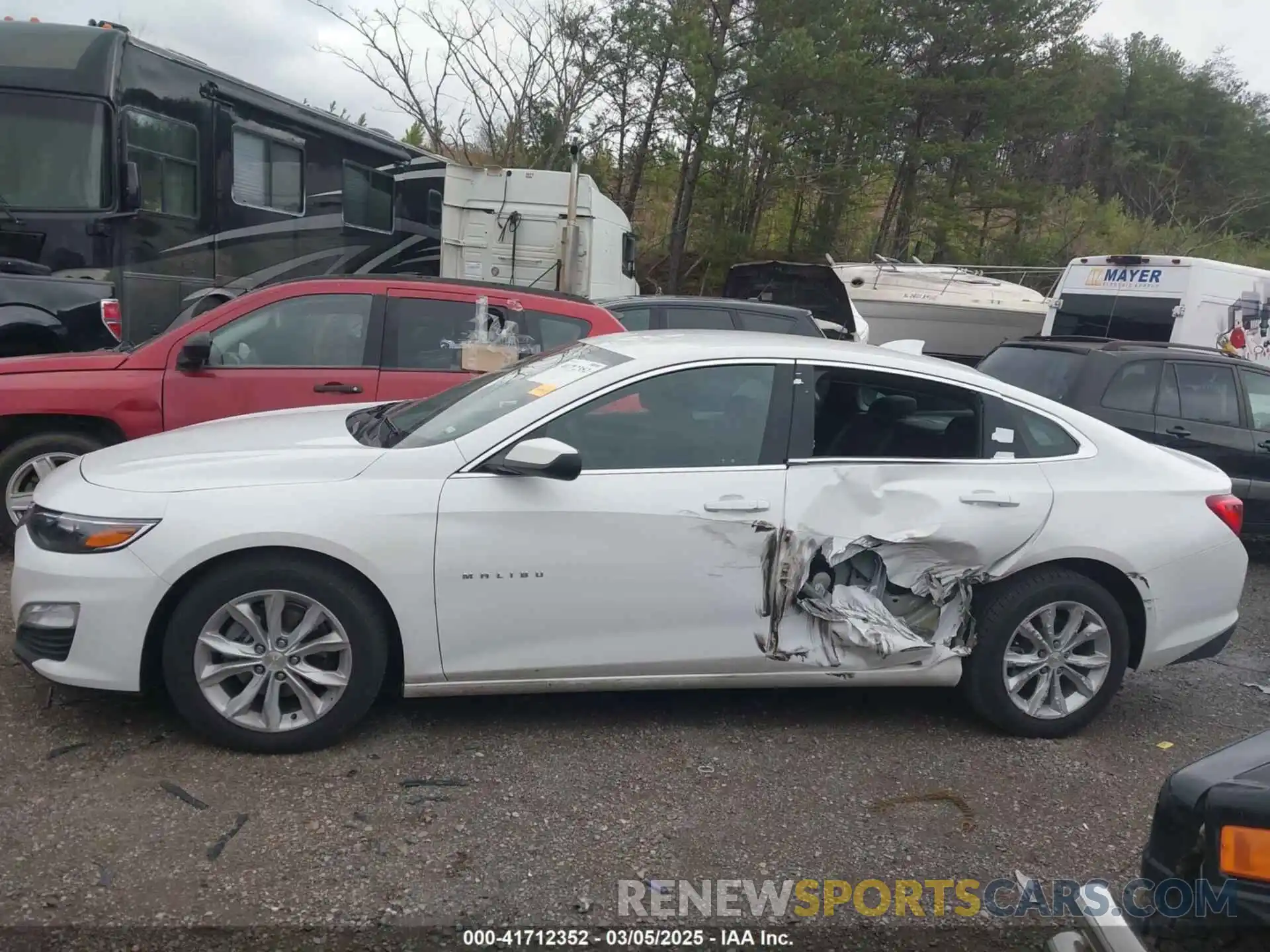 14 Photograph of a damaged car 1G1ZD5ST9SF110828 CHEVROLET MALIBU 2025