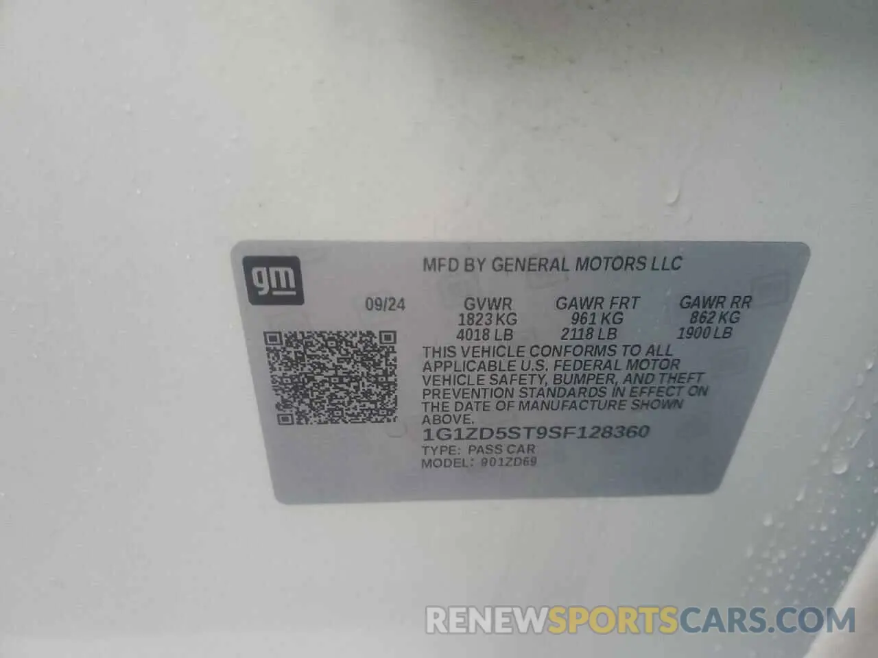 12 Photograph of a damaged car 1G1ZD5ST9SF128360 CHEVROLET MALIBU 2025