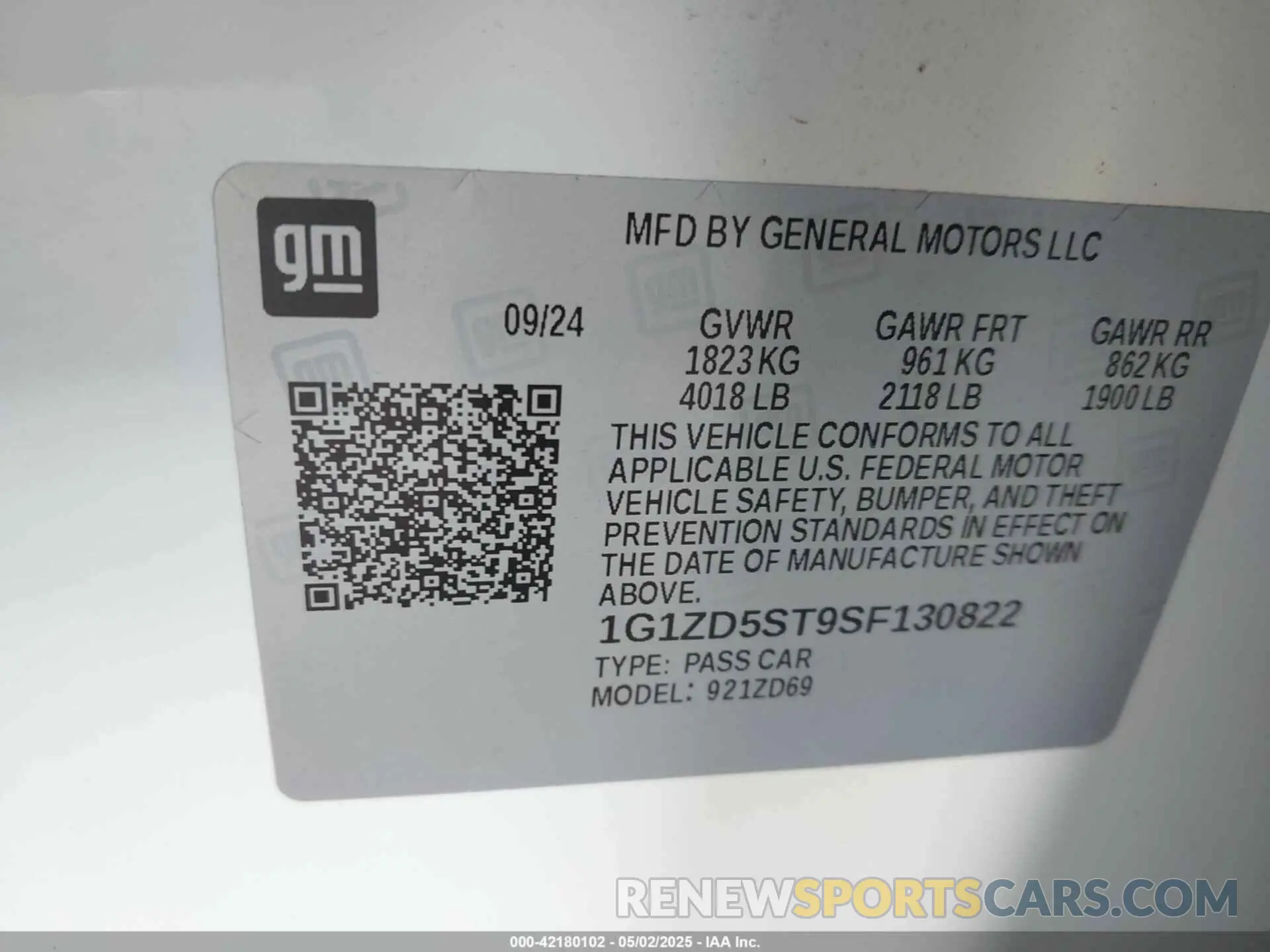 9 Photograph of a damaged car 1G1ZD5ST9SF130822 CHEVROLET MALIBU 2025