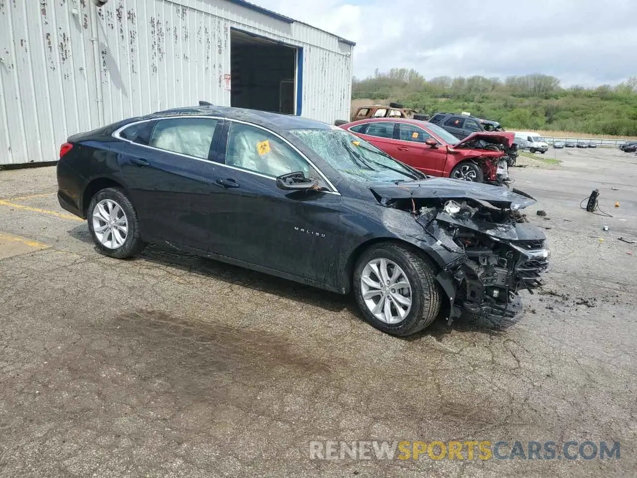 4 Photograph of a damaged car 1G1ZD5ST9SF145241 CHEVROLET MALIBU 2025