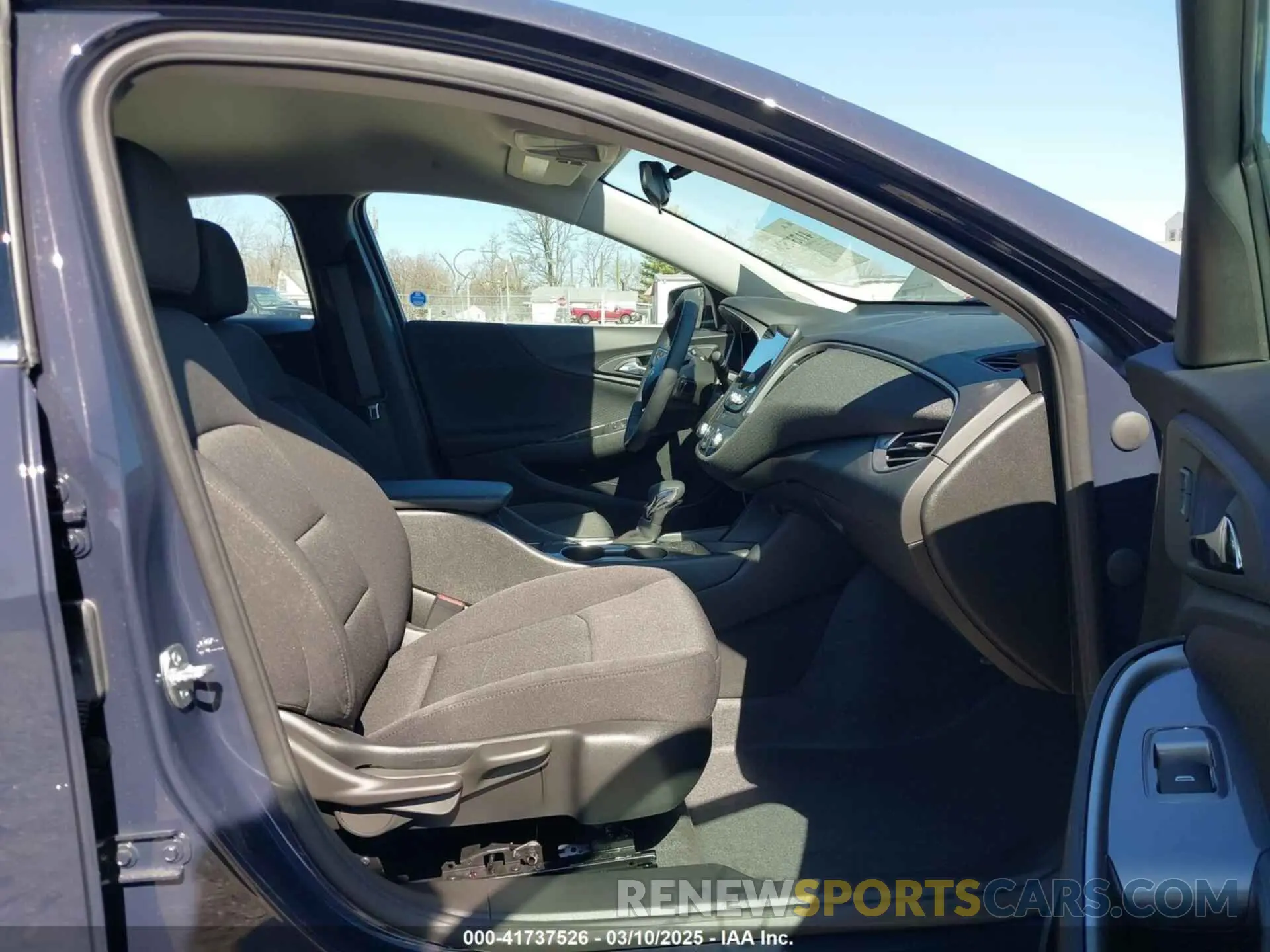 5 Photograph of a damaged car 1G1ZG5ST1SF116338 CHEVROLET MALIBU 2025