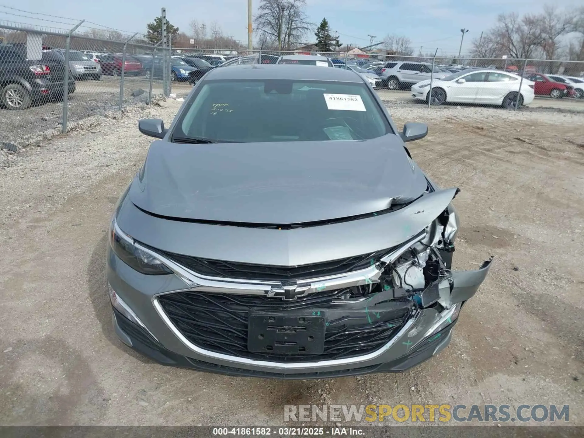 13 Photograph of a damaged car 1G1ZG5ST6SF152056 CHEVROLET MALIBU 2025
