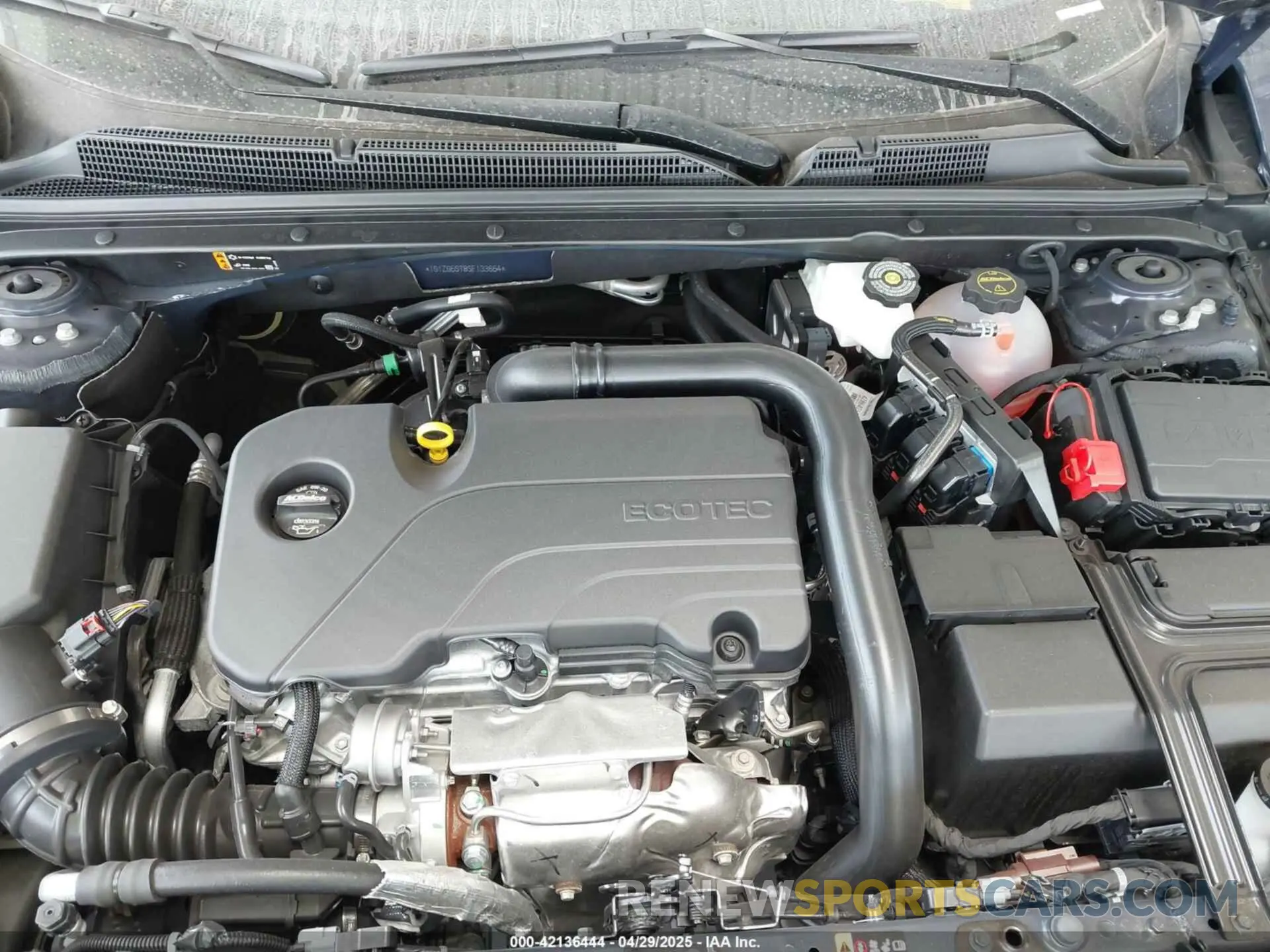 10 Photograph of a damaged car 1G1ZG5ST8SF133654 CHEVROLET MALIBU 2025