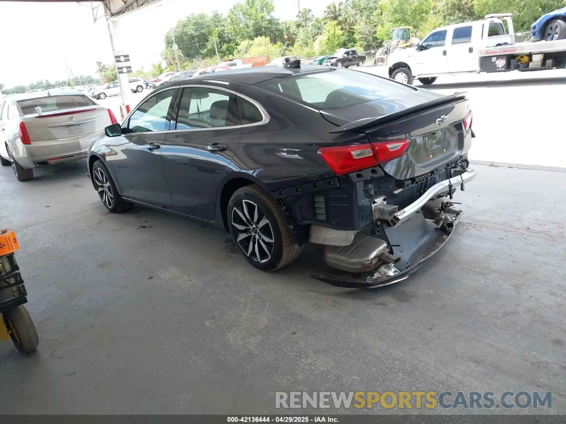 15 Photograph of a damaged car 1G1ZG5ST8SF133654 CHEVROLET MALIBU 2025