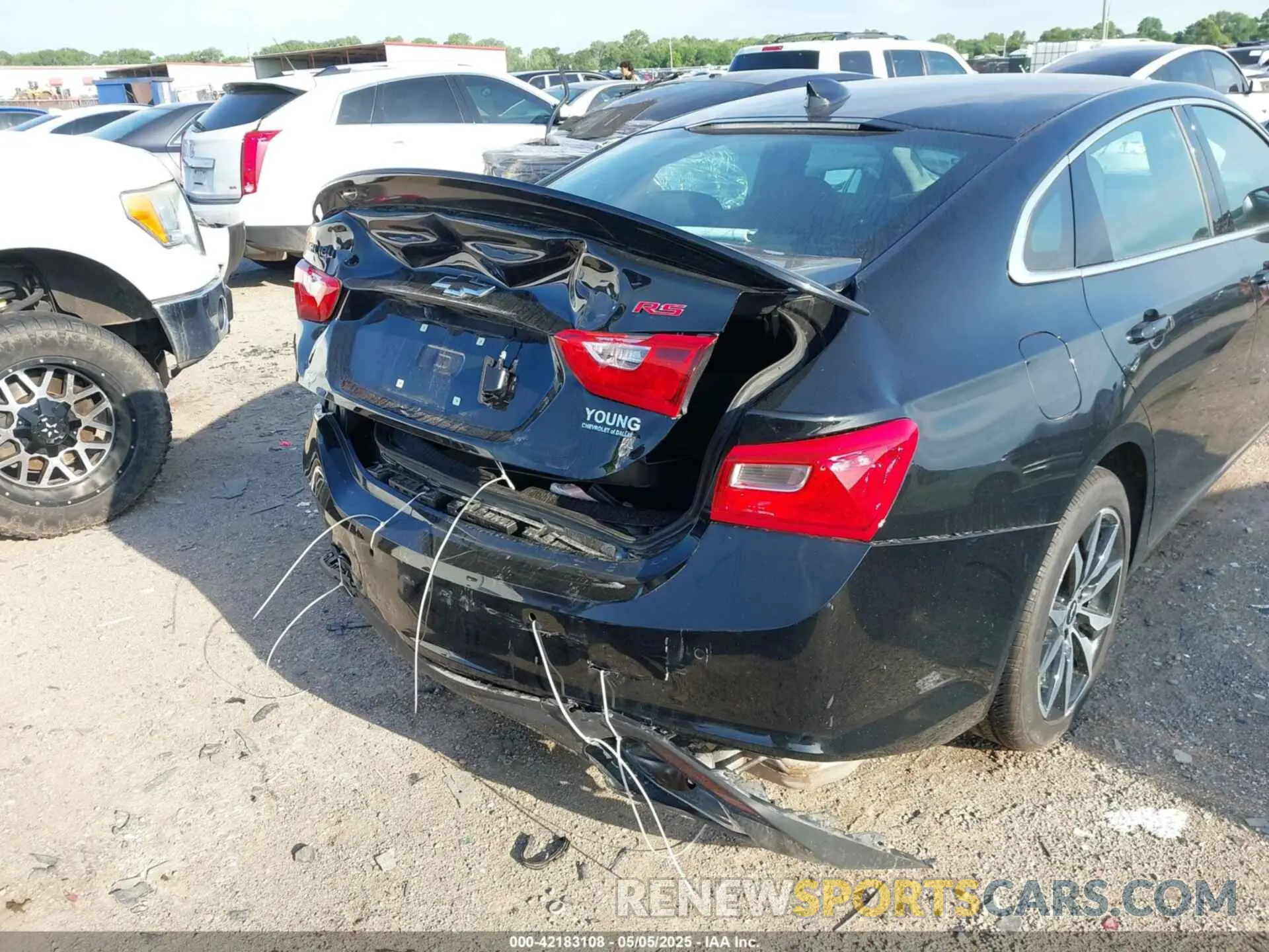 17 Photograph of a damaged car 1G1ZG5ST9SF149247 CHEVROLET MALIBU 2025