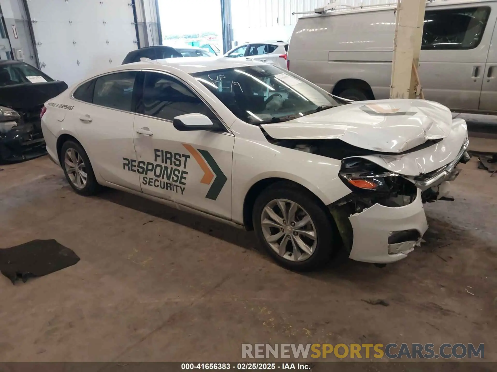 1 Photograph of a damaged car 1G1ZF5SU3KF189111 CHEVROLET MALIBU HYBRID 2019