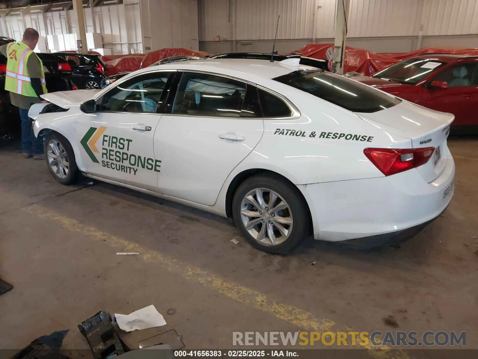 3 Photograph of a damaged car 1G1ZF5SU3KF189111 CHEVROLET MALIBU HYBRID 2019
