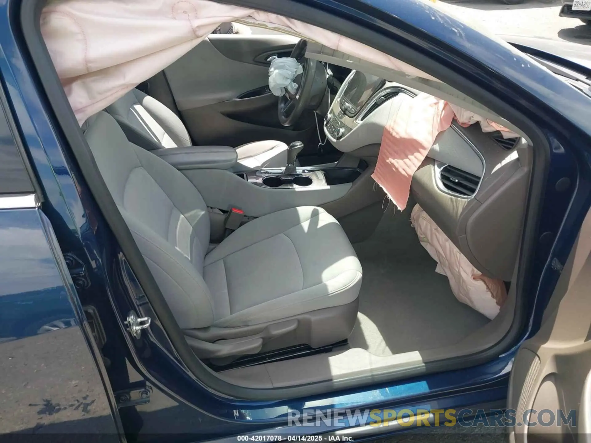 5 Photograph of a damaged car 1G1ZF5SU5KF141612 CHEVROLET MALIBU HYBRID 2019