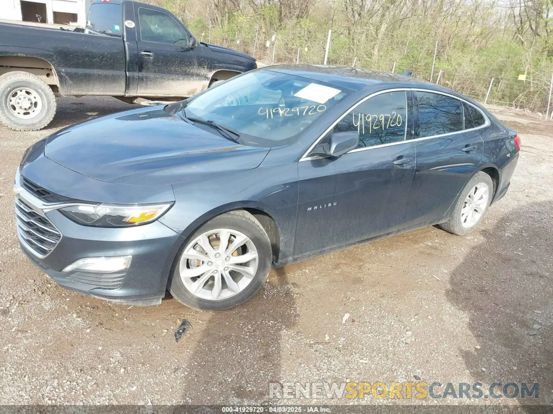 2 Photograph of a damaged car 1G1ZF5SU9KF145744 CHEVROLET MALIBU HYBRID 2019