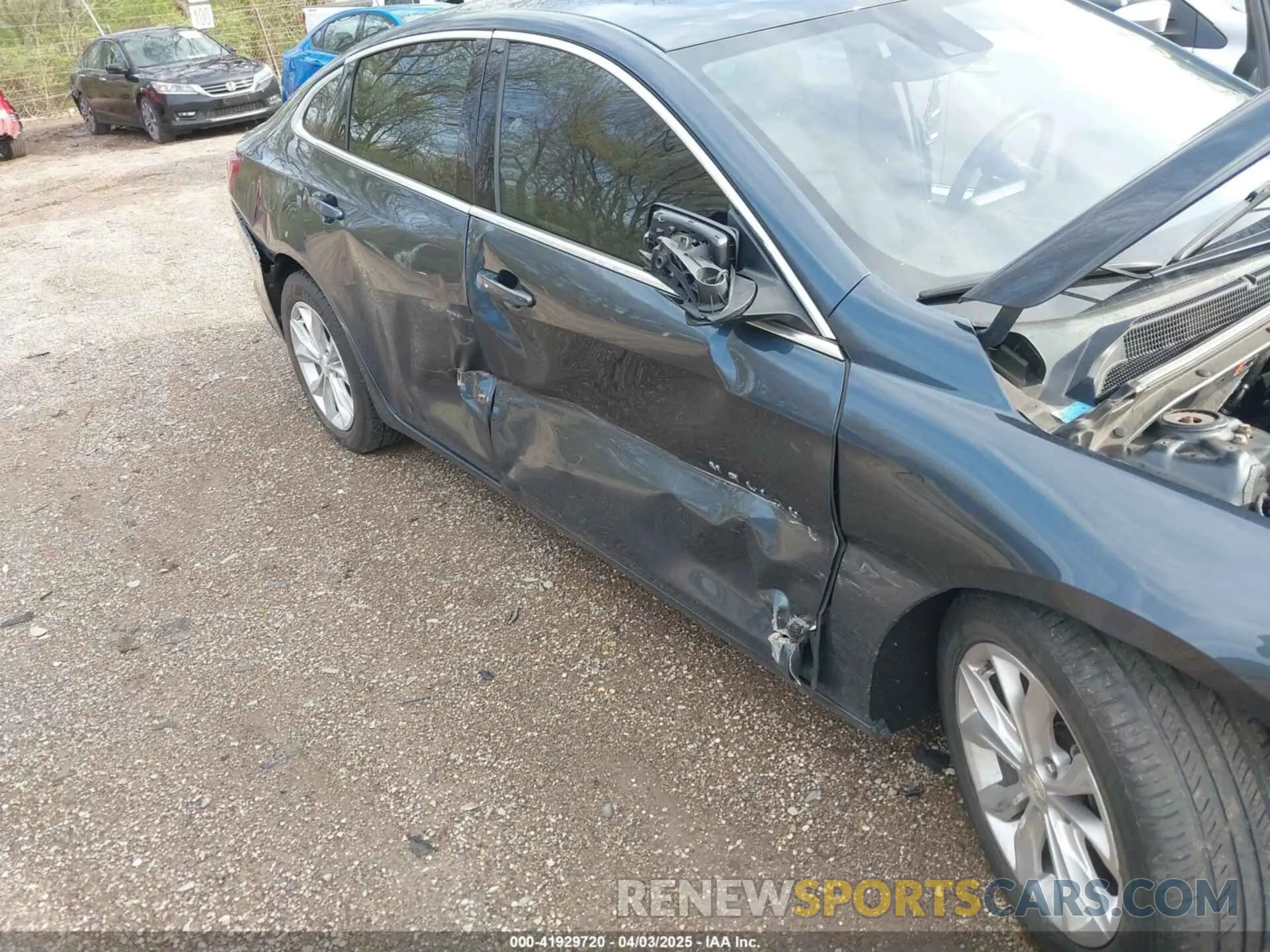 6 Photograph of a damaged car 1G1ZF5SU9KF145744 CHEVROLET MALIBU HYBRID 2019