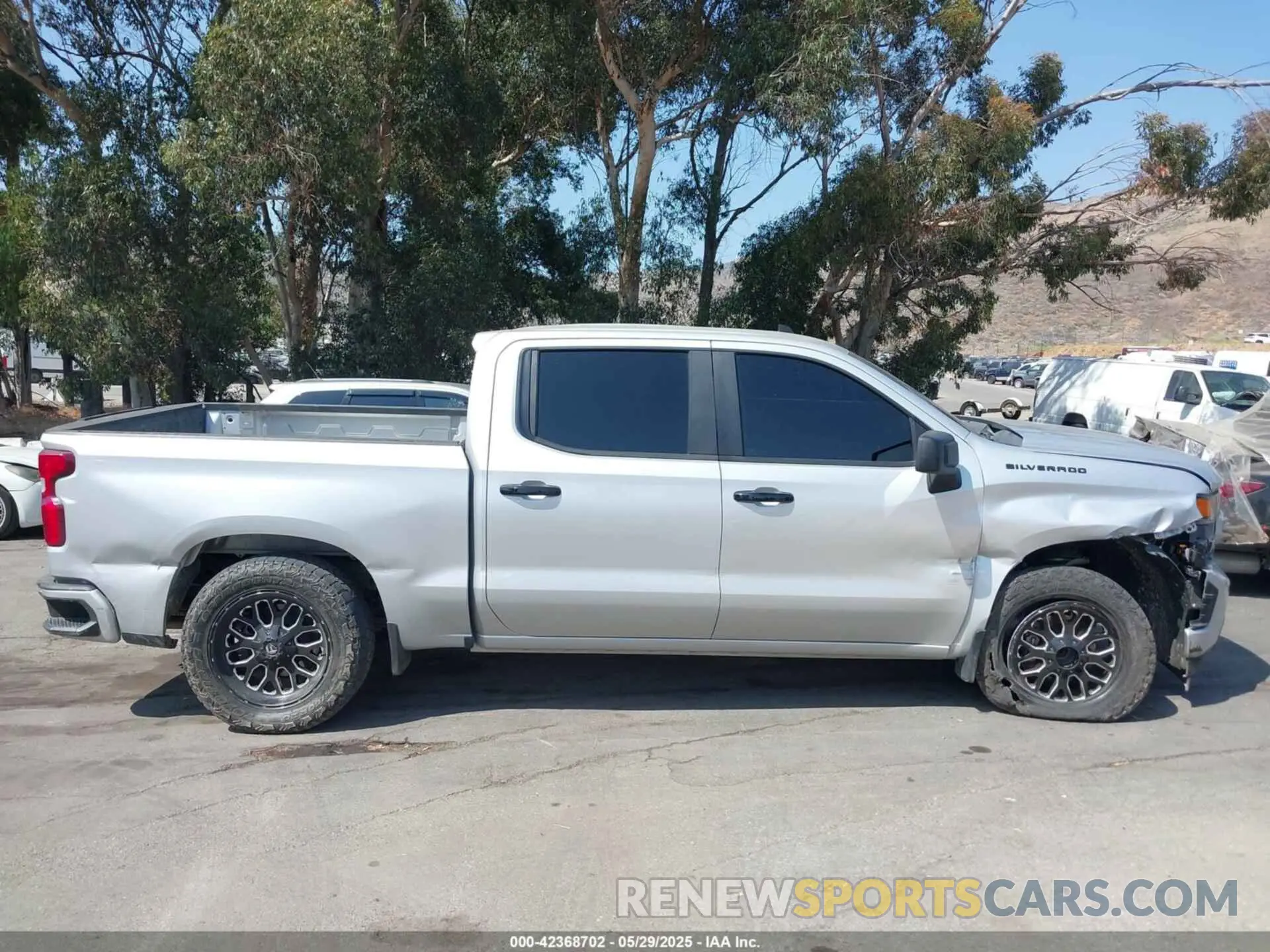 13 Photograph of a damaged car 1GCPWBEF8KZ173558 CHEVROLET SILVERADO 1500 2019