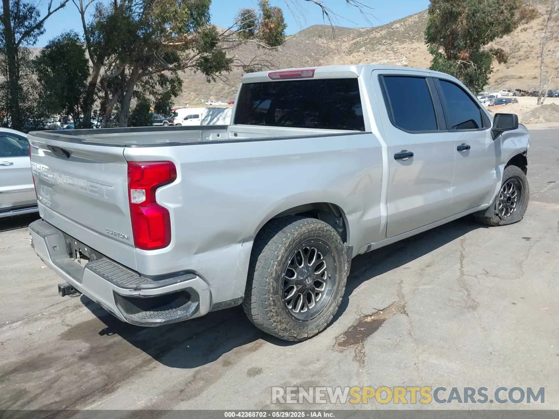 4 Photograph of a damaged car 1GCPWBEF8KZ173558 CHEVROLET SILVERADO 1500 2019