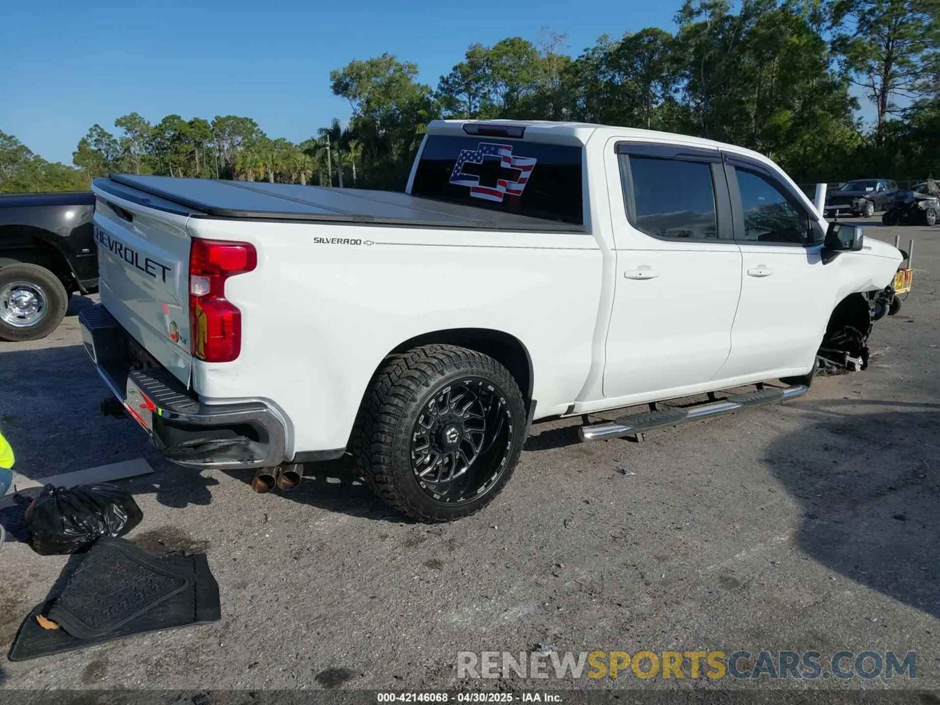 4 Photograph of a damaged car 1GCPWCED5KZ187390 CHEVROLET SILVERADO 1500 2019