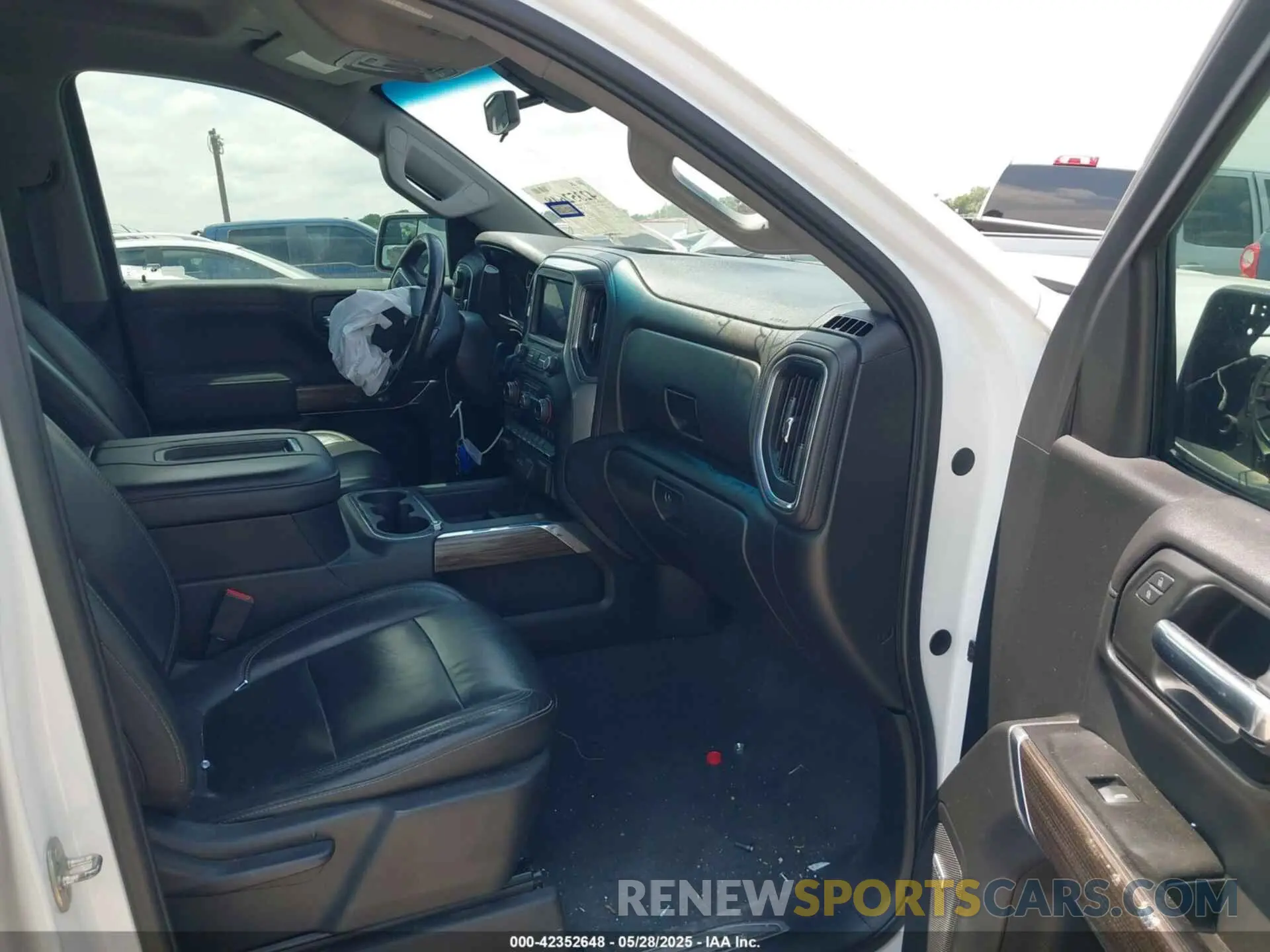 5 Photograph of a damaged car 1GCPWDED9KZ123746 CHEVROLET SILVERADO 1500 2019