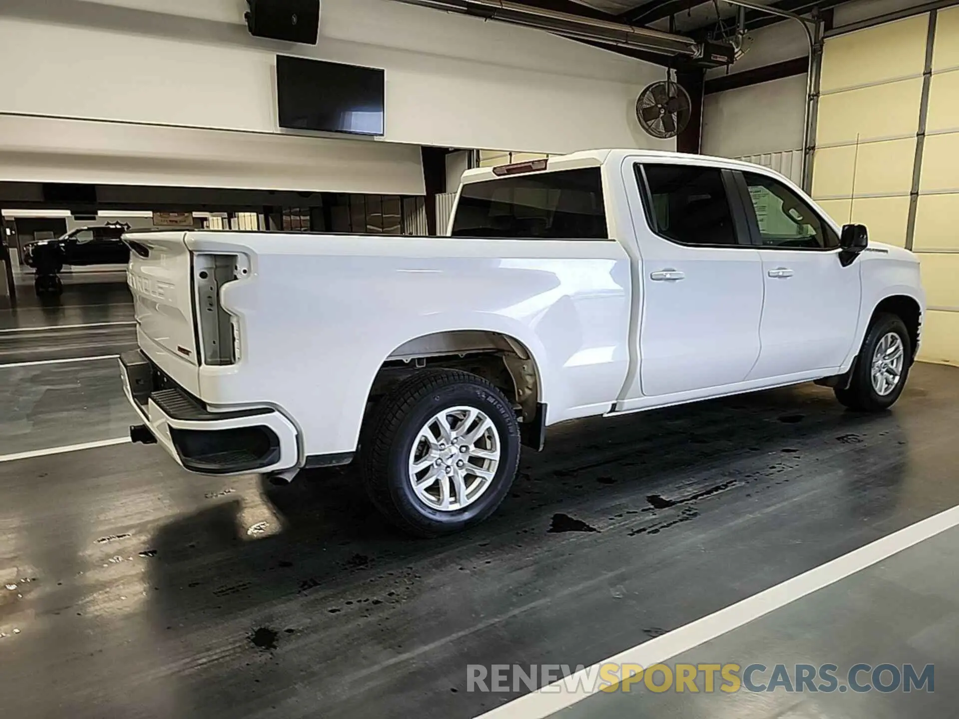 16 Photograph of a damaged car 1GCPWDED9KZ291032 CHEVROLET SILVERADO 1500 2019