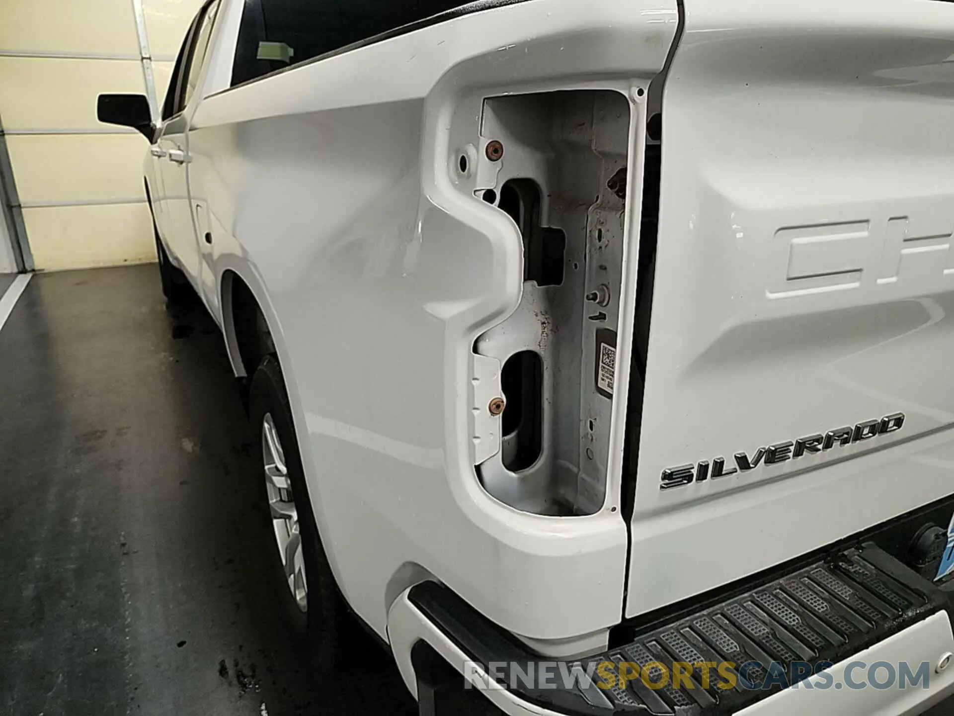 9 Photograph of a damaged car 1GCPWDED9KZ291032 CHEVROLET SILVERADO 1500 2019