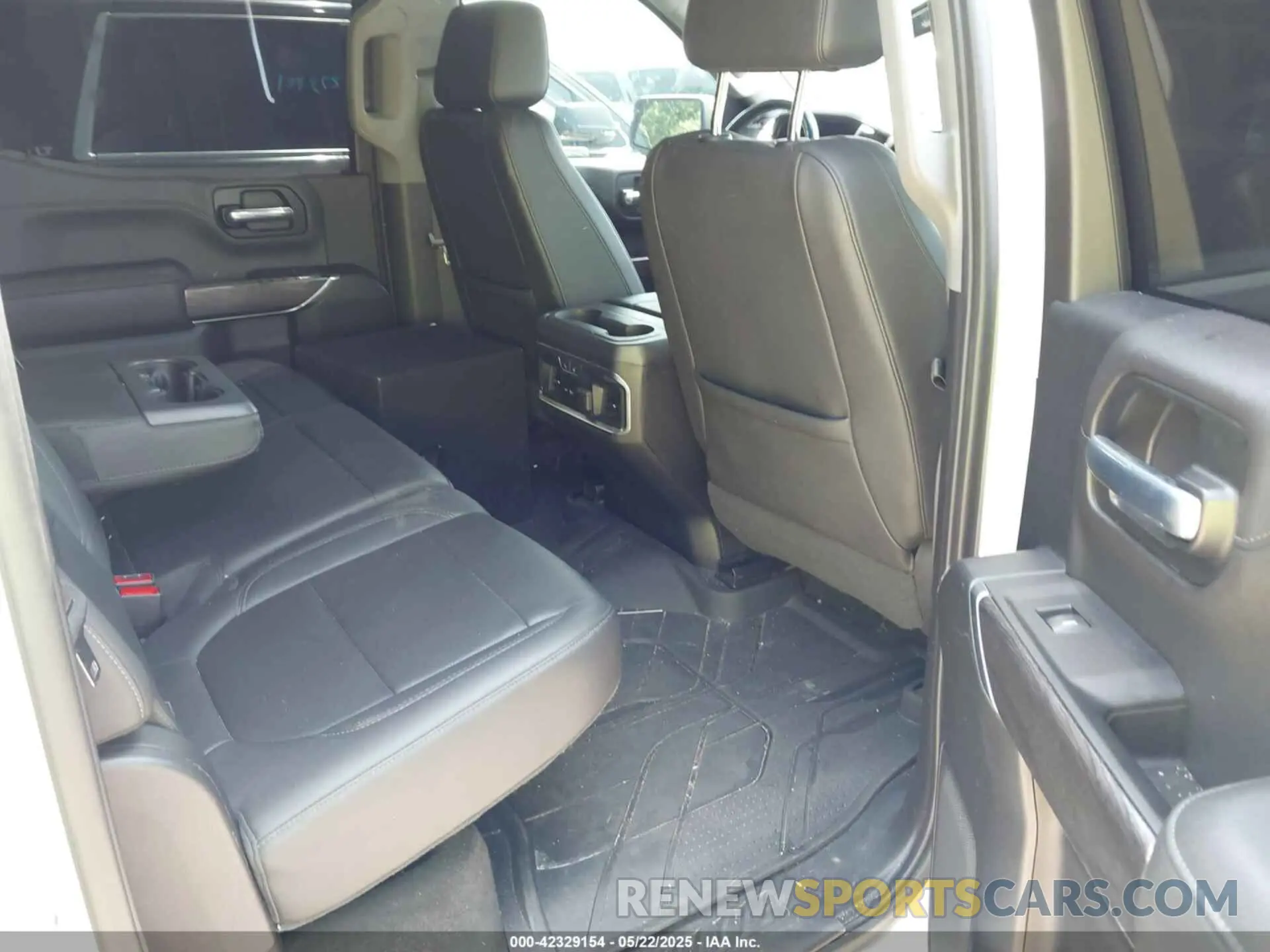 8 Photograph of a damaged car 1GCPWEED0KZ427781 CHEVROLET SILVERADO 1500 2019