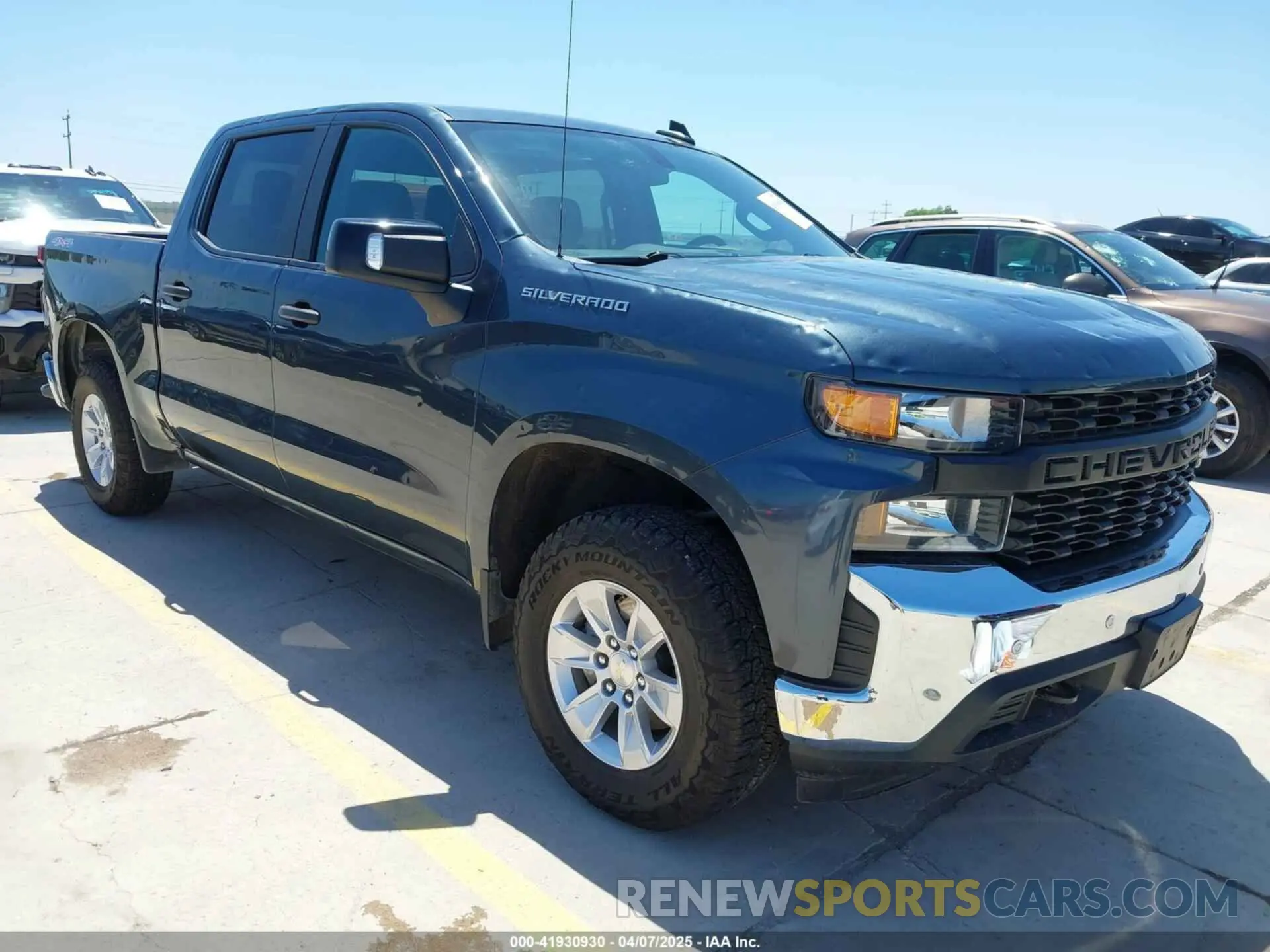 1 Photograph of a damaged car 1GCPYAEH0KZ421243 CHEVROLET SILVERADO 1500 2019