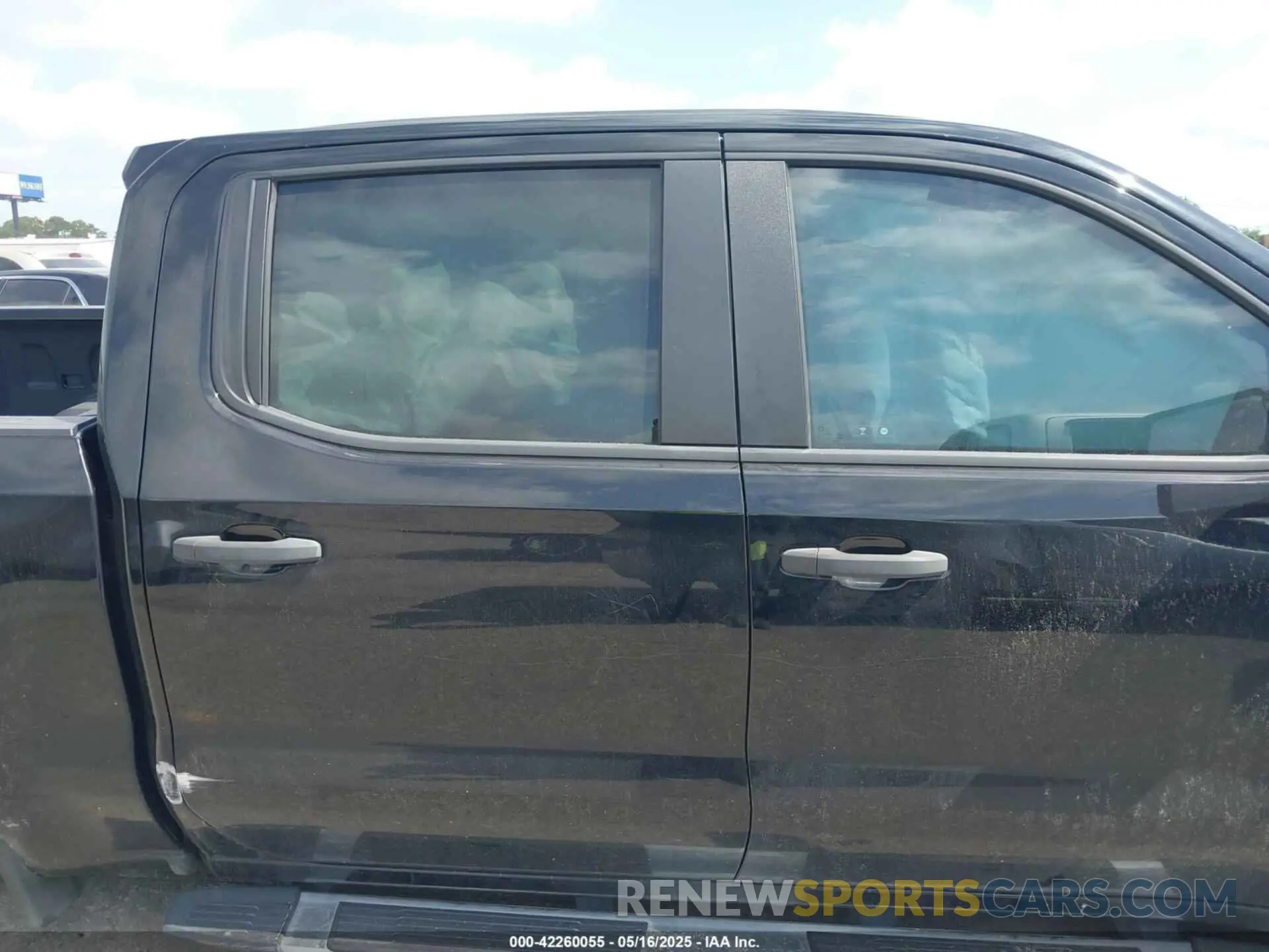 13 Photograph of a damaged car 1GCPYBEH4KZ227191 CHEVROLET SILVERADO 1500 2019