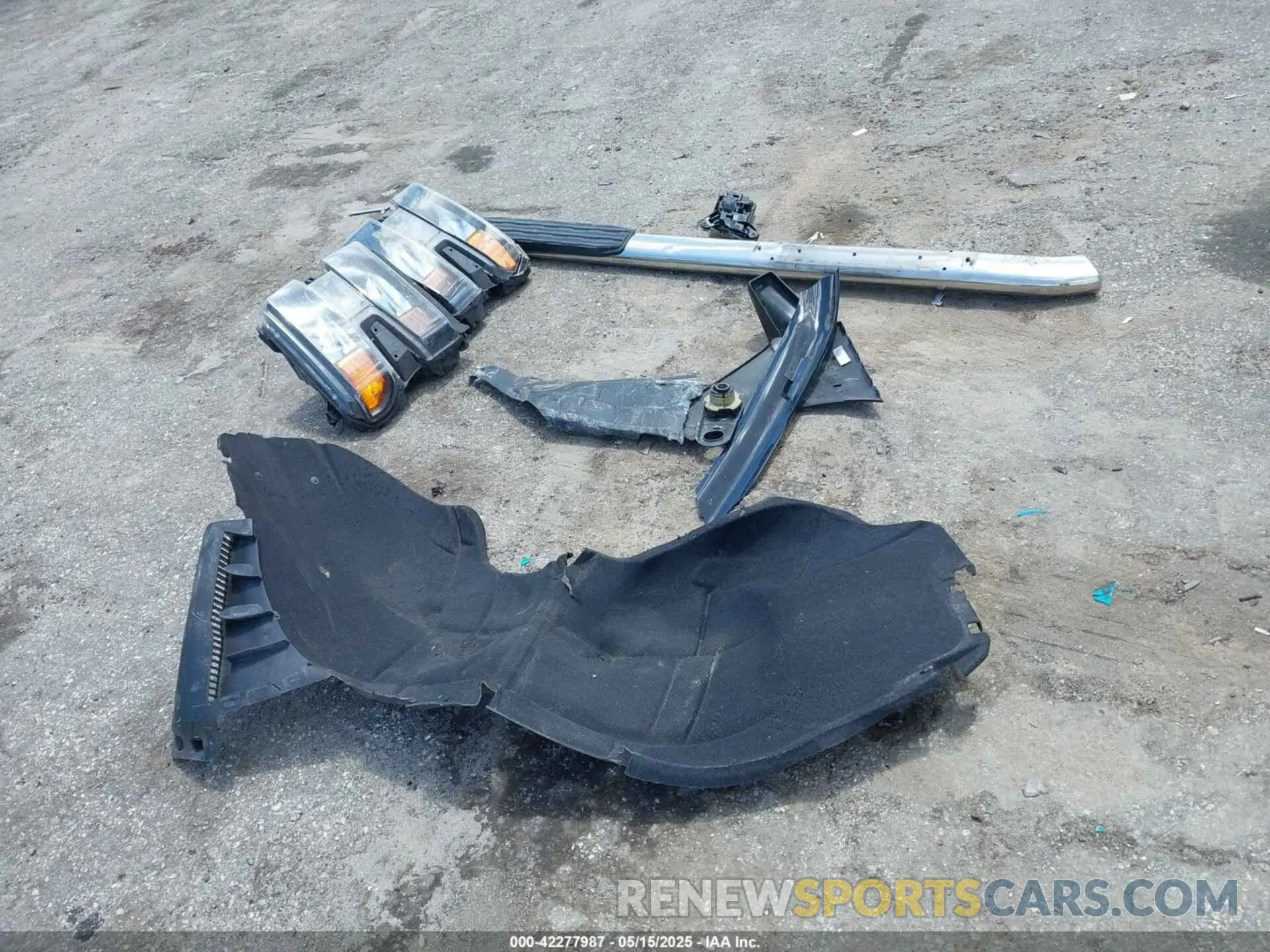 12 Photograph of a damaged car 1GCPYCEF0KZ386617 CHEVROLET SILVERADO 1500 2019