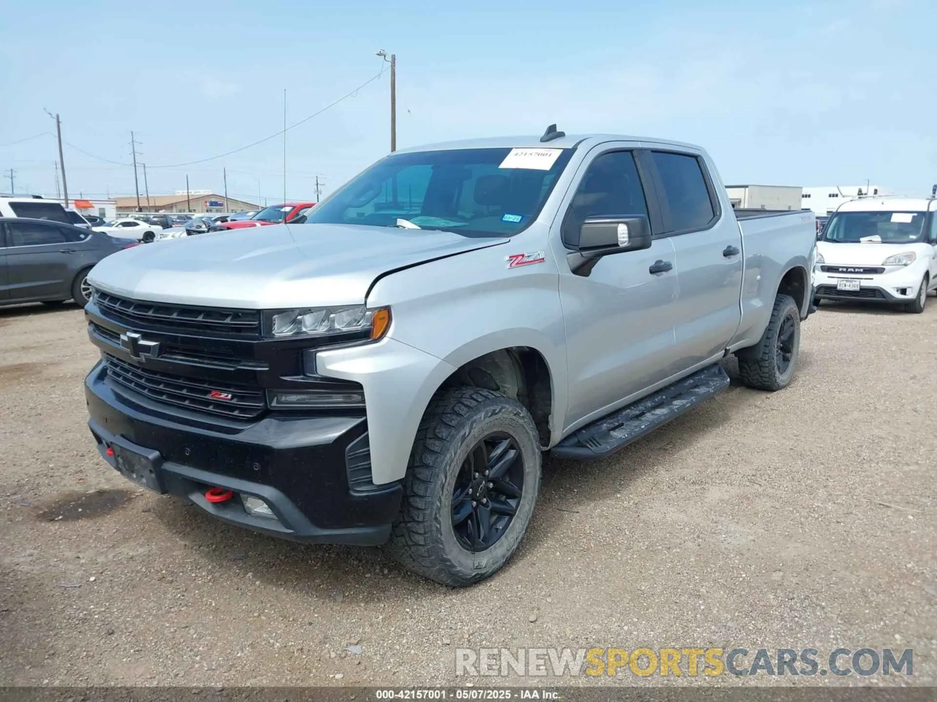 2 Photograph of a damaged car 1GCPYFED9KZ260613 CHEVROLET SILVERADO 1500 2019