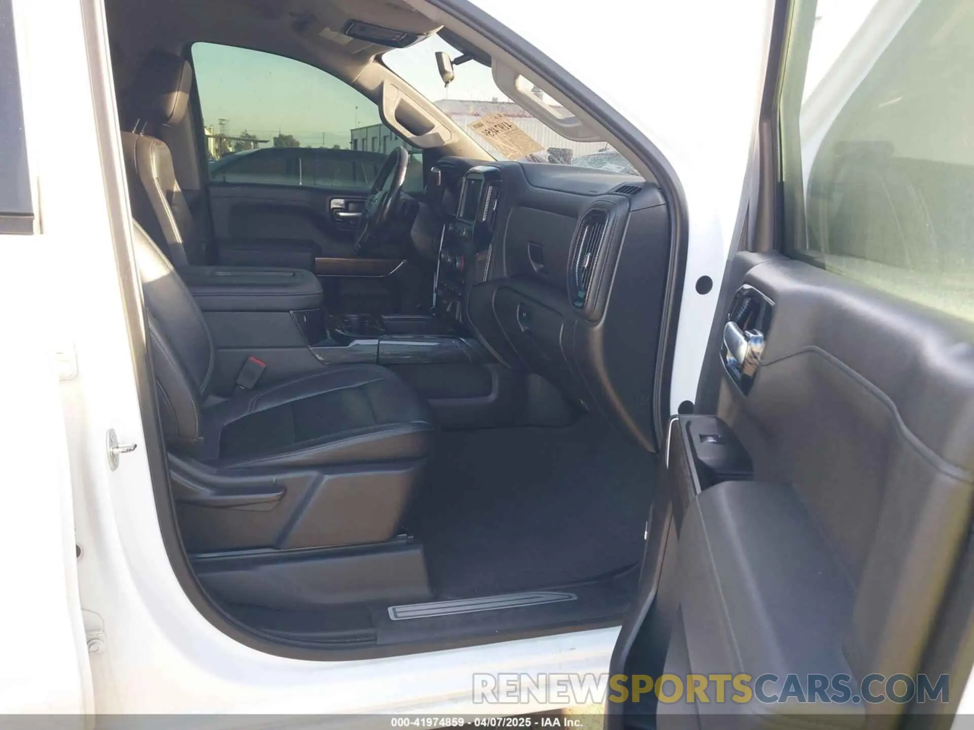 5 Photograph of a damaged car 1GCPYFED9KZ291439 CHEVROLET SILVERADO 1500 2019