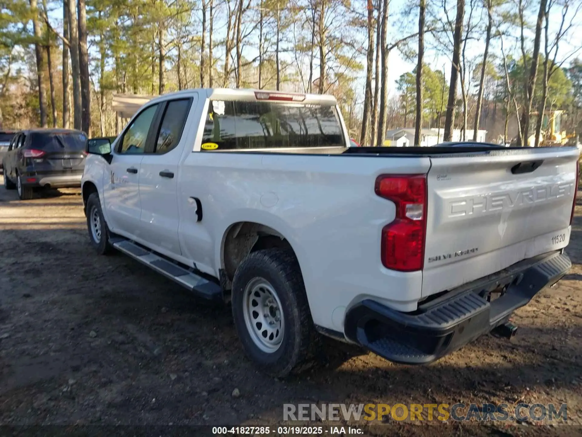 3 Photograph of a damaged car 1GCRWAEH8KZ197198 CHEVROLET SILVERADO 1500 2019