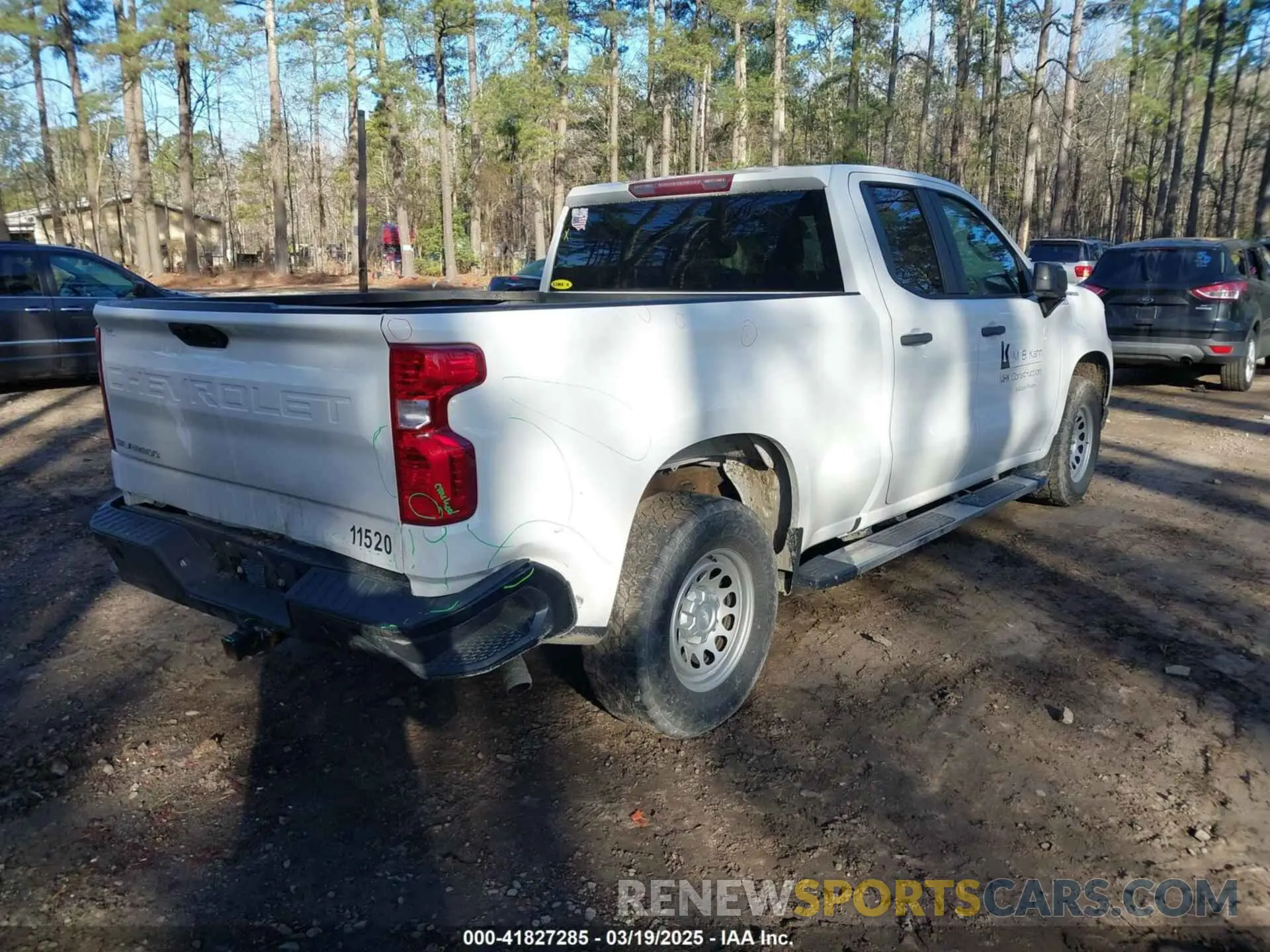 4 Photograph of a damaged car 1GCRWAEH8KZ197198 CHEVROLET SILVERADO 1500 2019