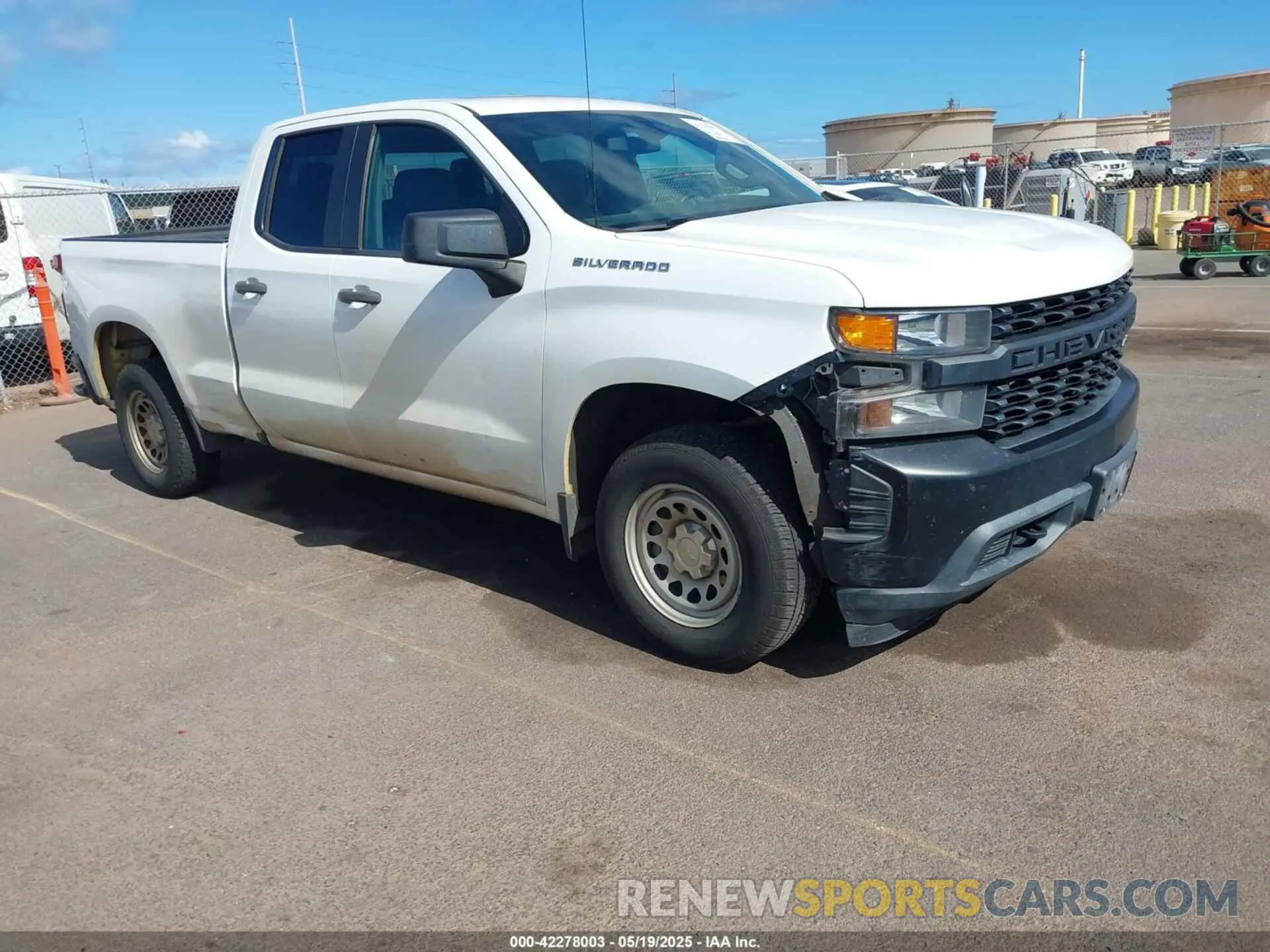 1 Photograph of a damaged car 1GCRWAEH8KZ329778 CHEVROLET SILVERADO 1500 2019