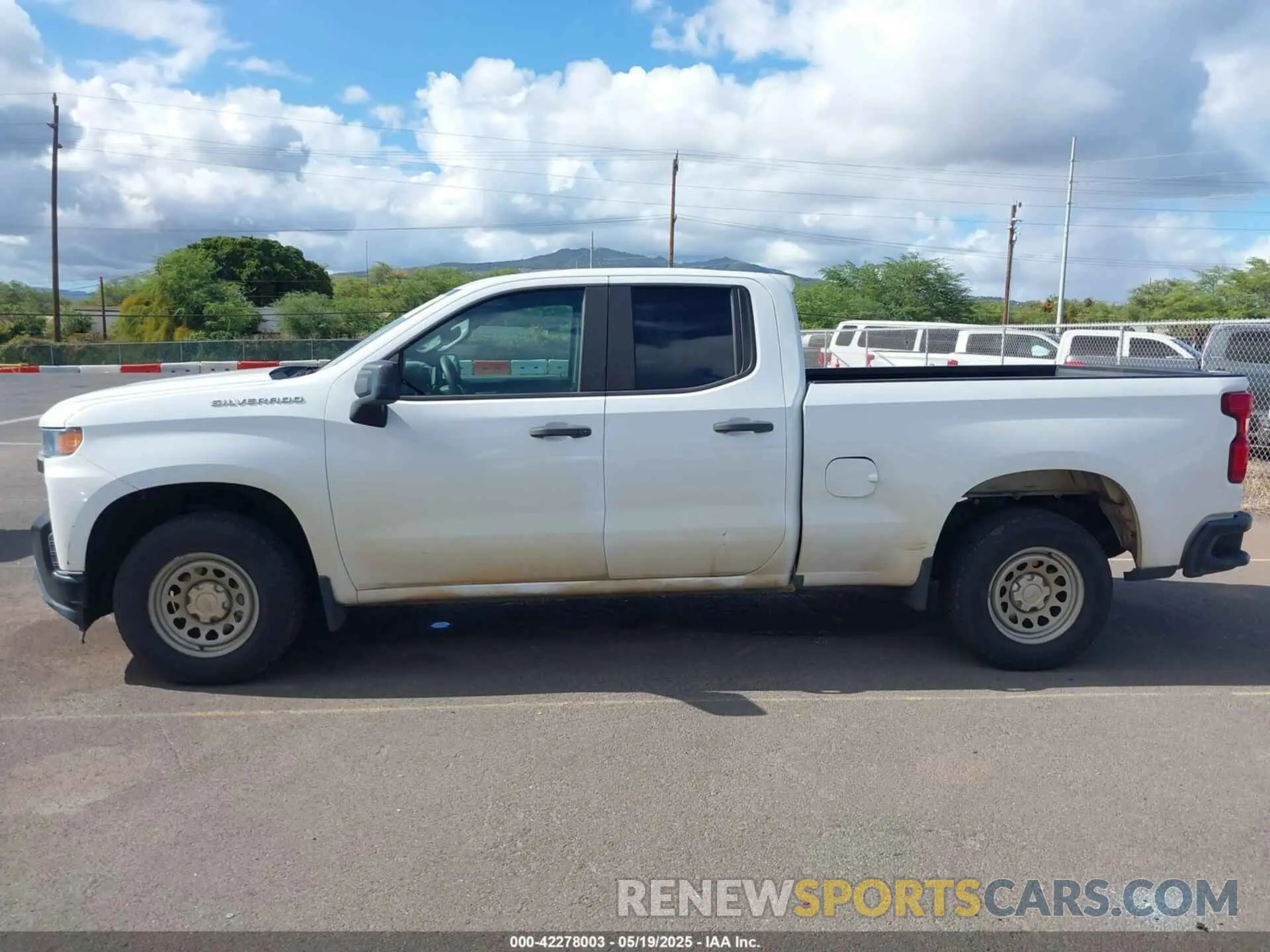 14 Photograph of a damaged car 1GCRWAEH8KZ329778 CHEVROLET SILVERADO 1500 2019