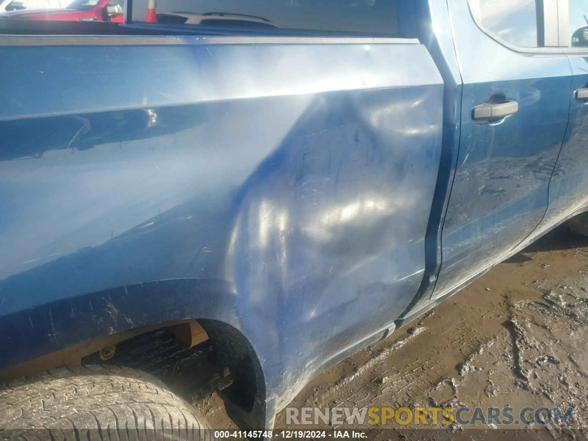 19 Photograph of a damaged car 1GCRWBEF1KZ209860 CHEVROLET SILVERADO 1500 2019