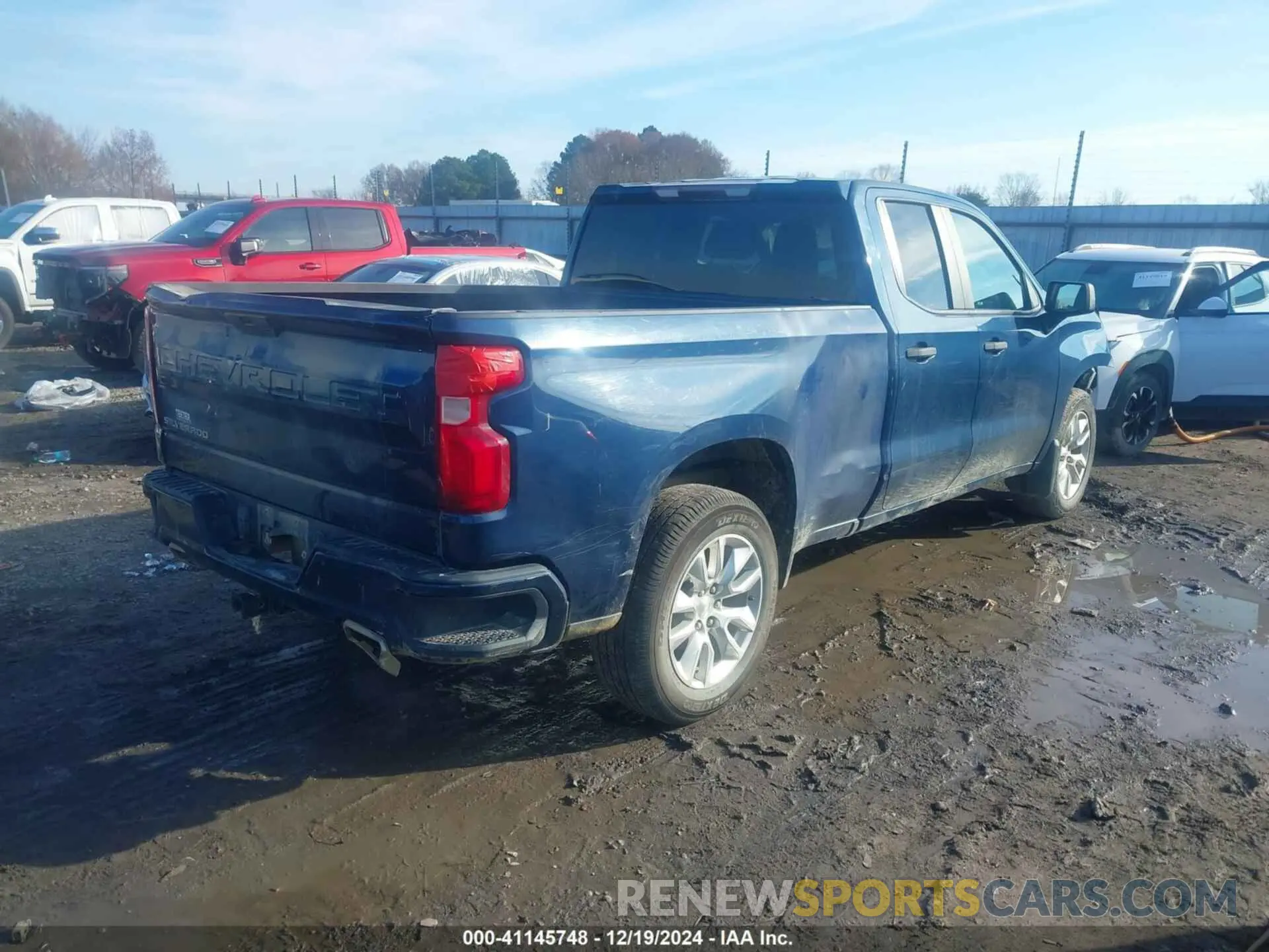 4 Photograph of a damaged car 1GCRWBEF1KZ209860 CHEVROLET SILVERADO 1500 2019