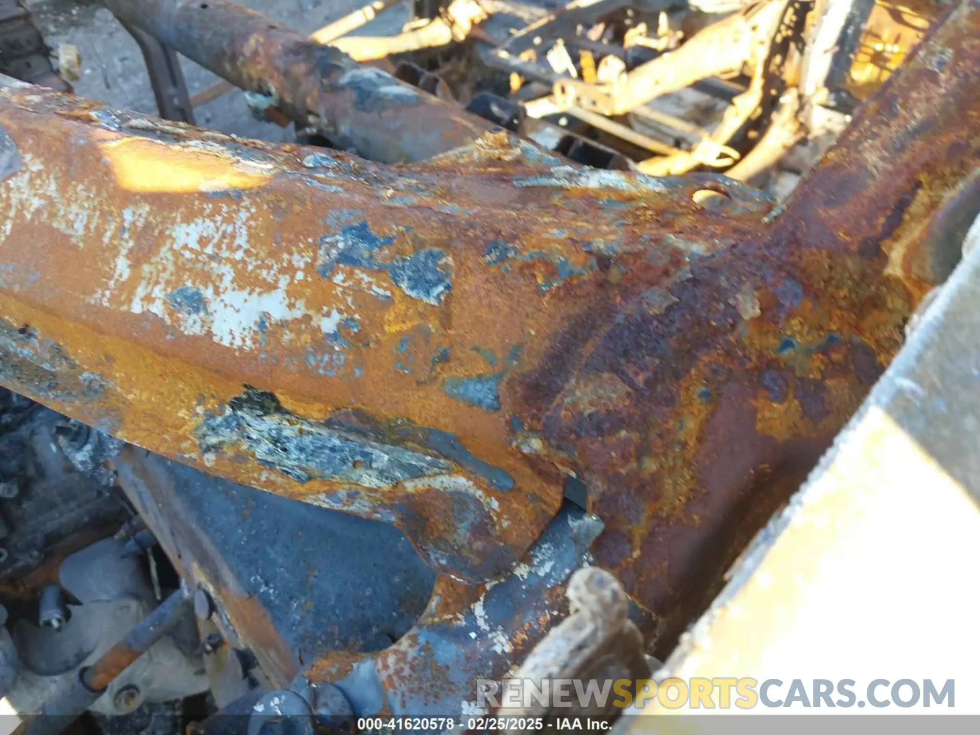 9 Photograph of a damaged car 1GCRWBEF5KZ334943 CHEVROLET SILVERADO 1500 2019